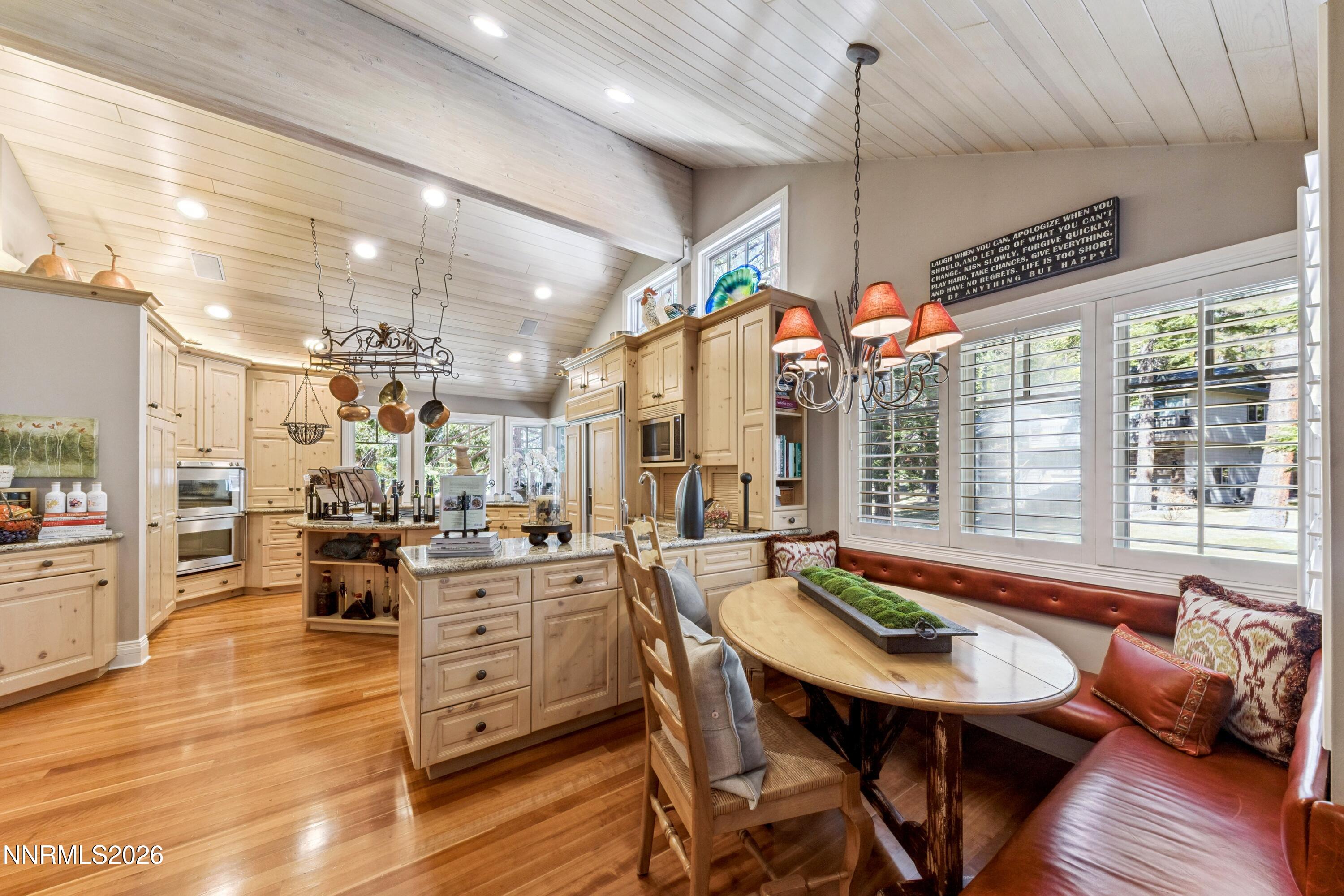 15 Kelly Circle Property Photo 17