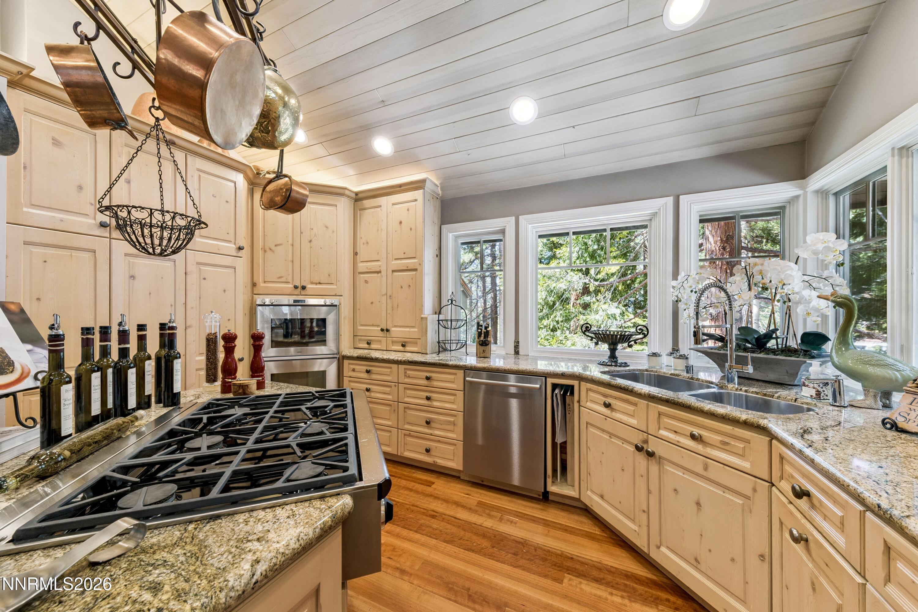 15 Kelly Circle Property Photo 19