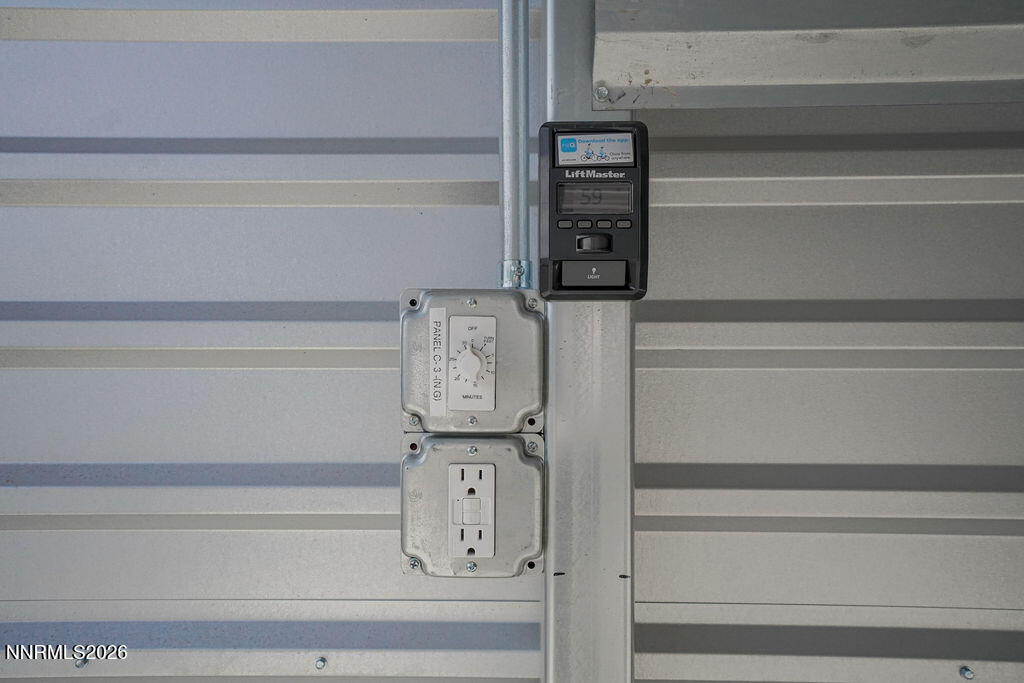 11440 Digital Court Property Photo 4