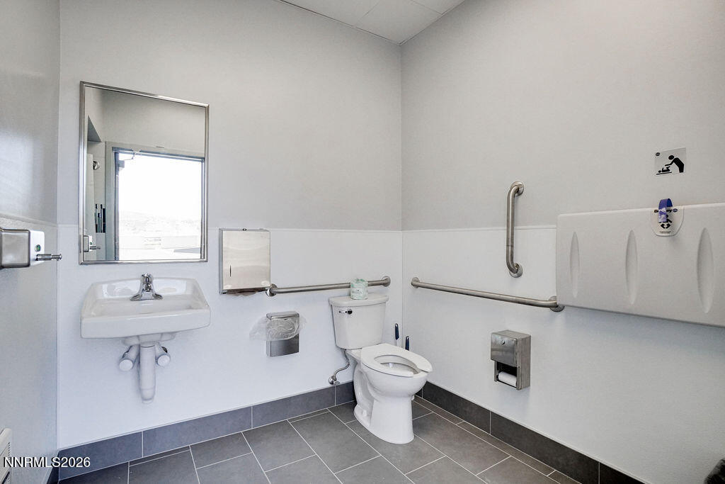 11440 Digital Court Property Photo 7