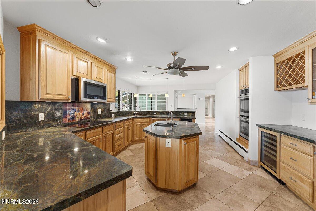 1840 Berkeley Drive Property Photo 10
