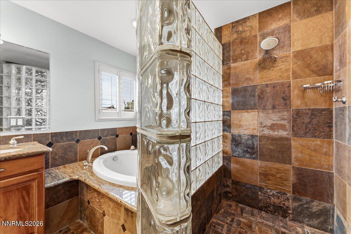 1840 Berkeley Drive Property Photo 35