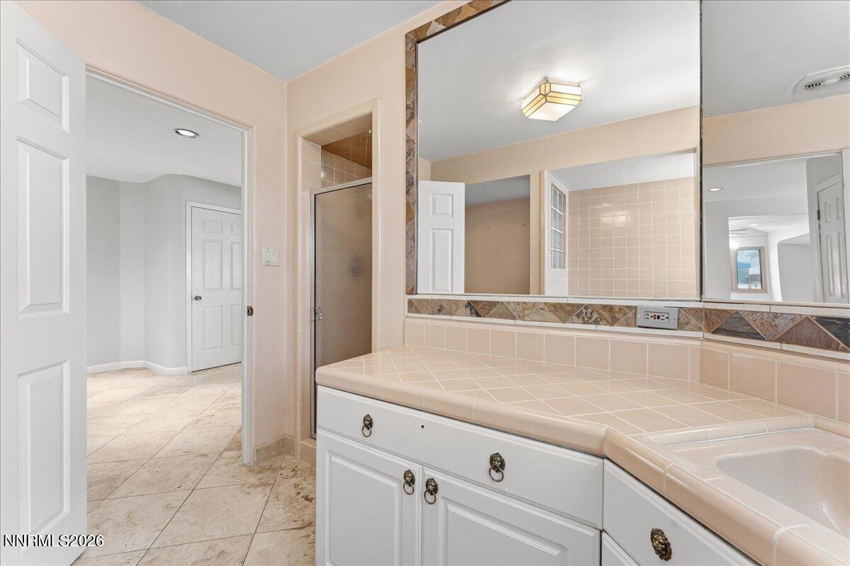 1840 Berkeley Drive Property Photo 44