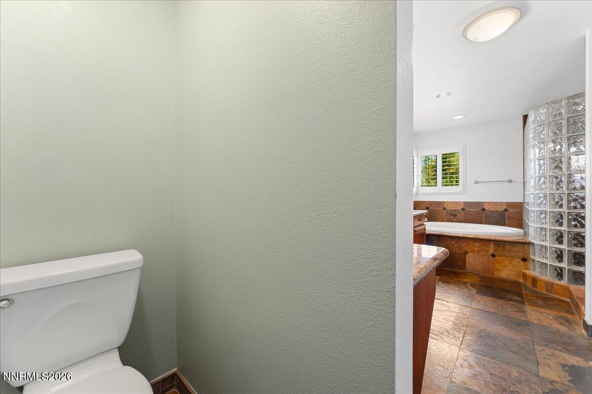 1840 Berkeley Drive Property Photo 62
