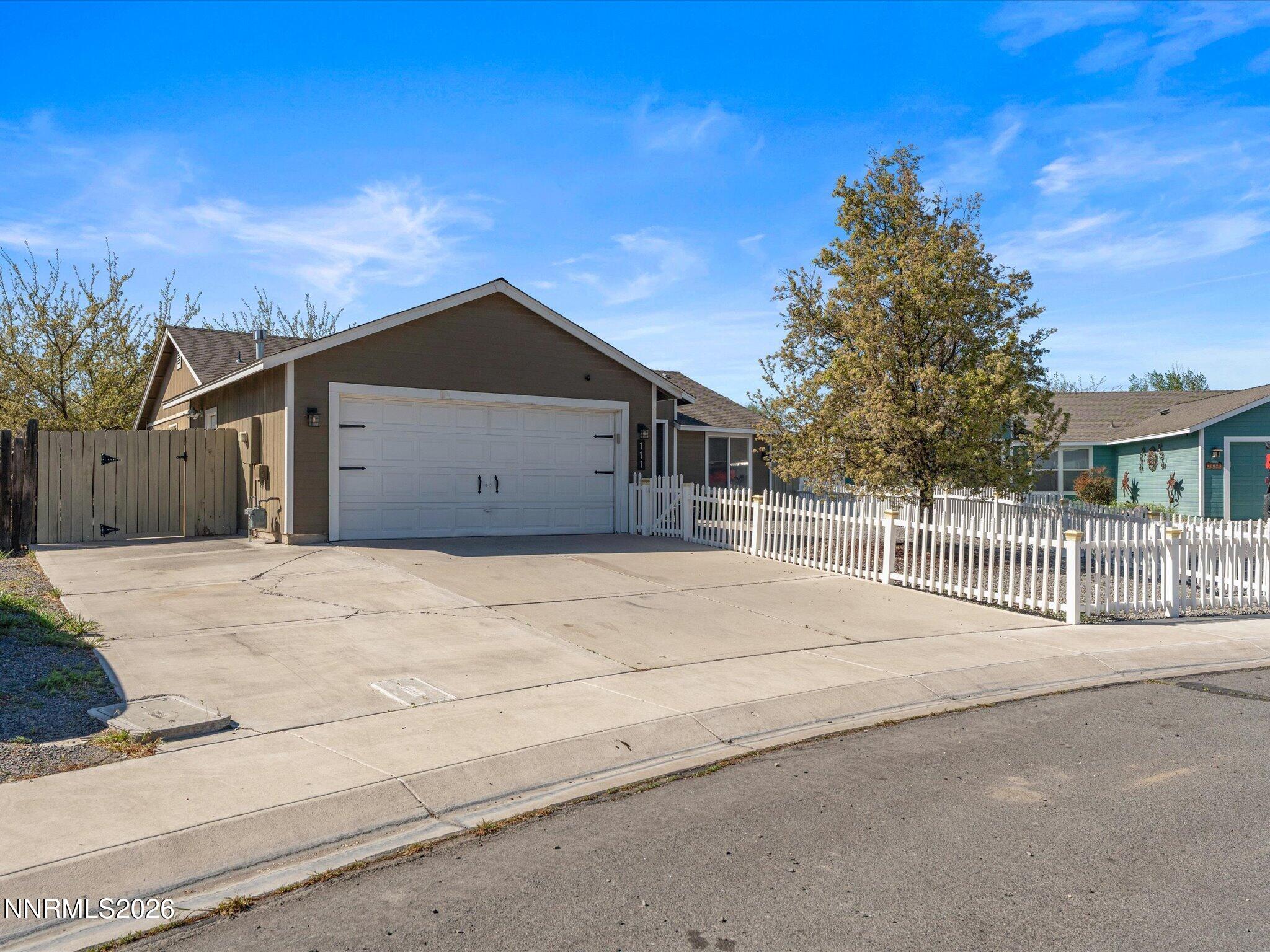 111 Shadow Mountain Drive Property Photo 1