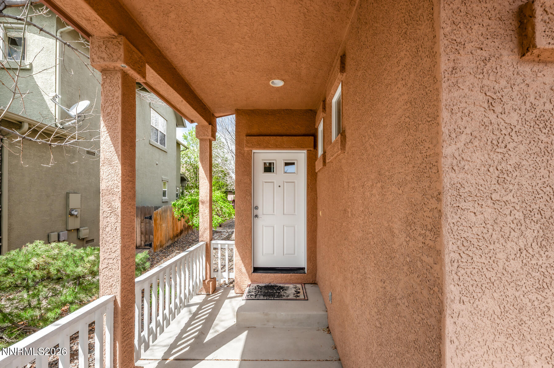998 Marble Hills Circle Property Photo 3