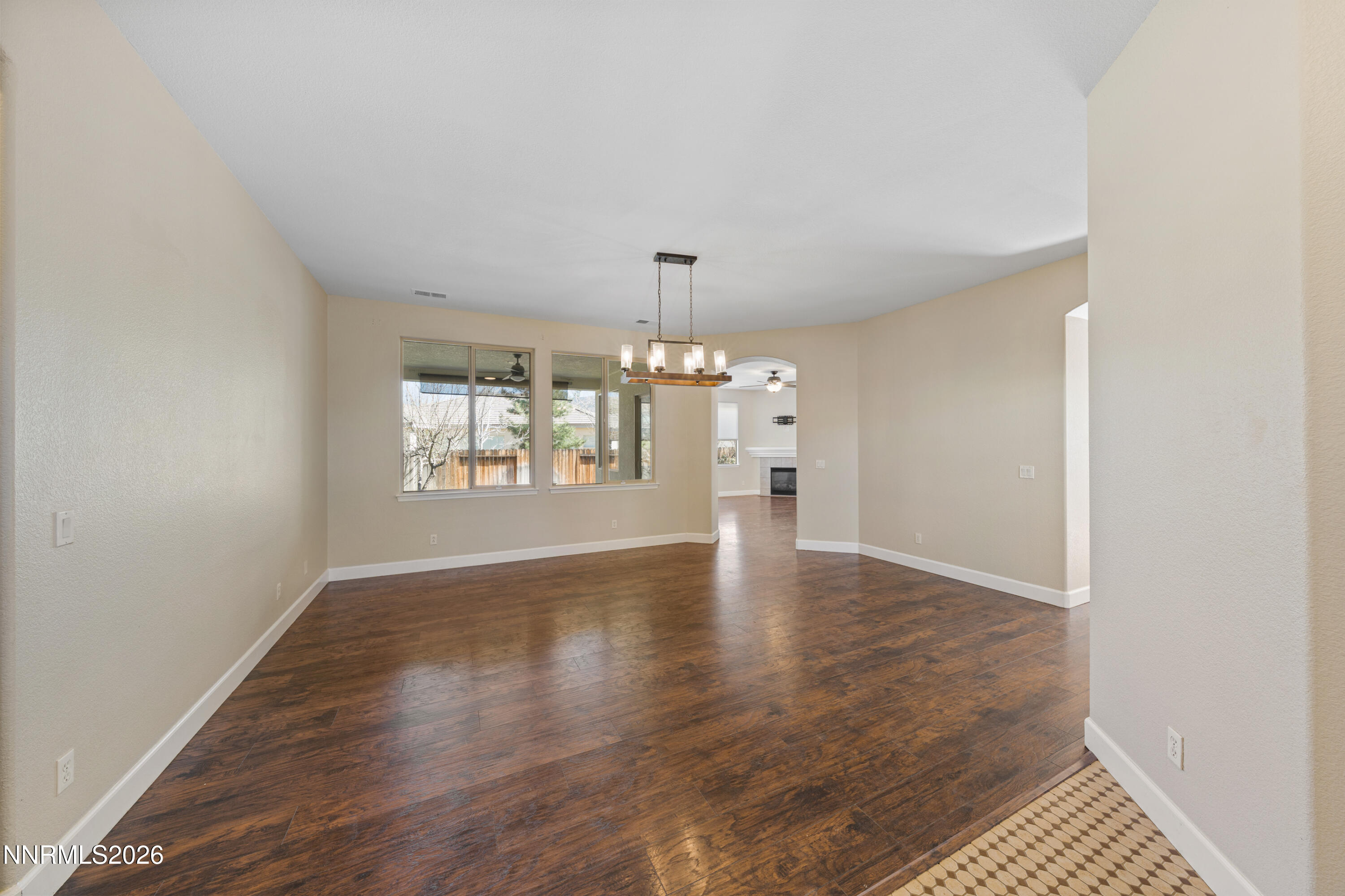 435 La Costa Circle Property Photo 6