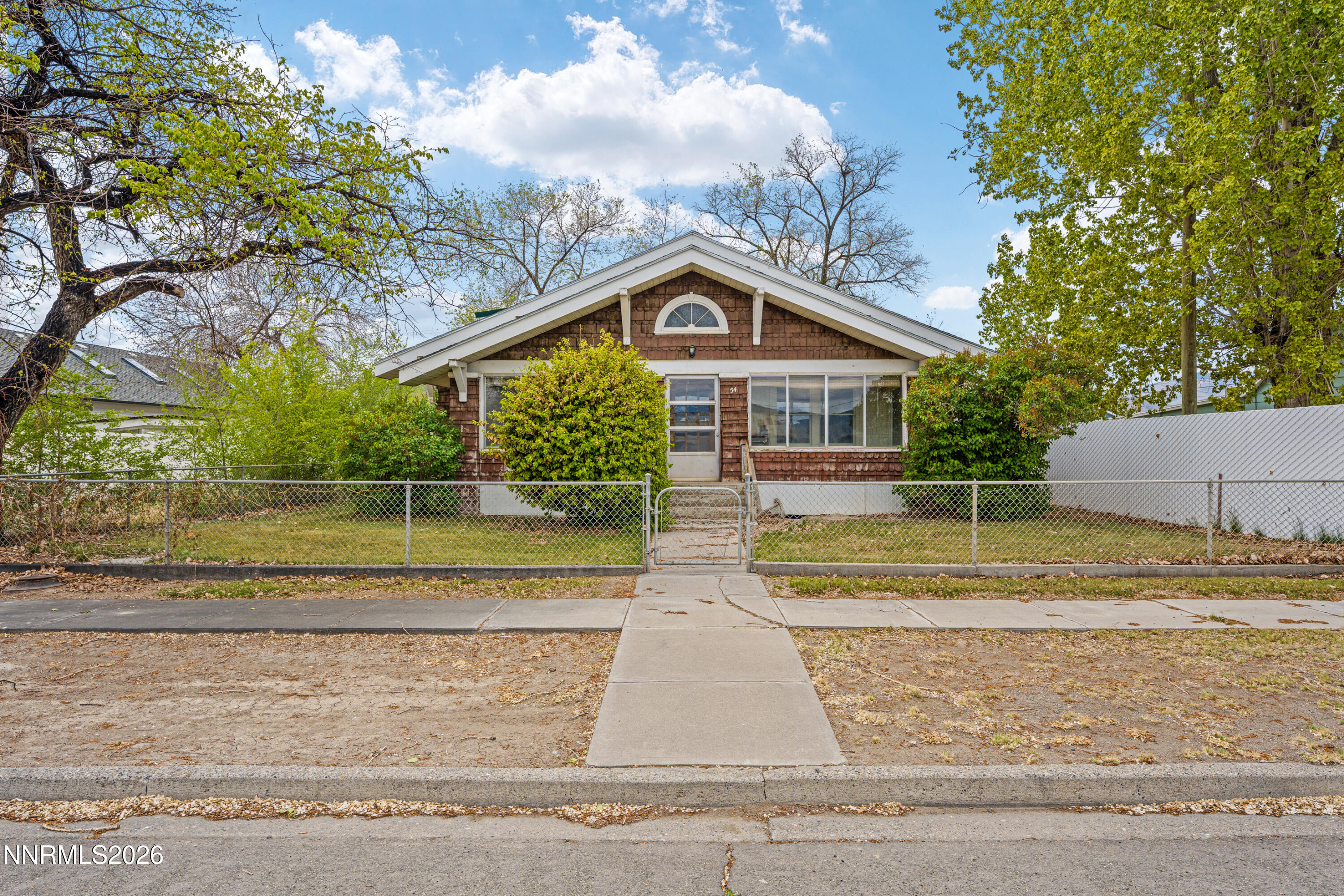 54 W 4th Street Property Photo 1
