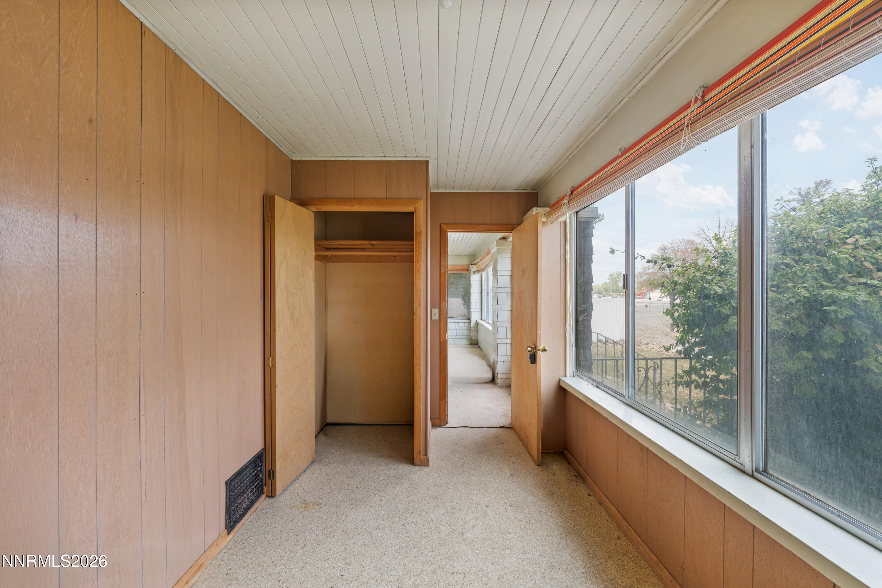54 W 4th Street Property Photo 10