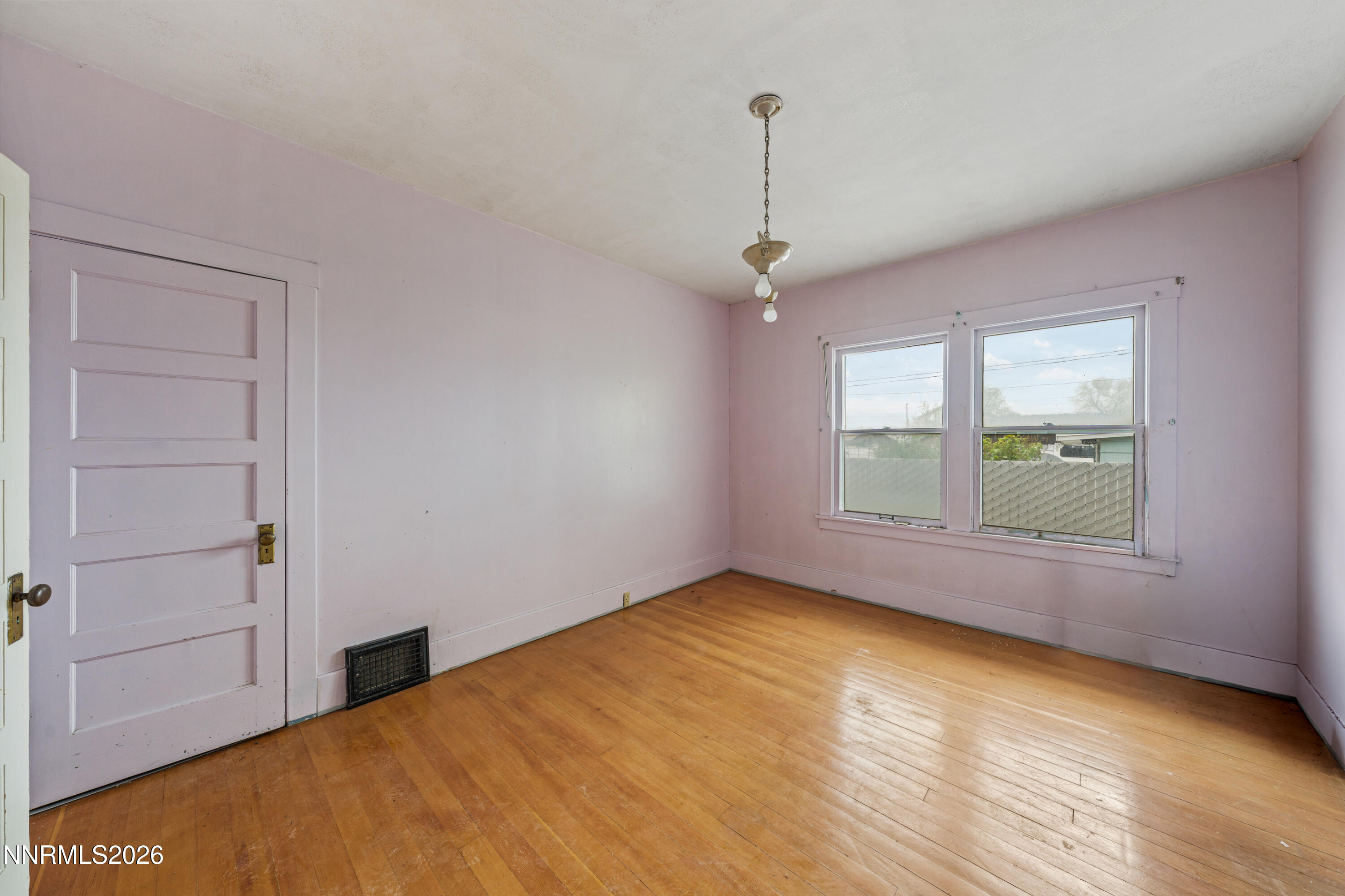 54 W 4th Street Property Photo 25
