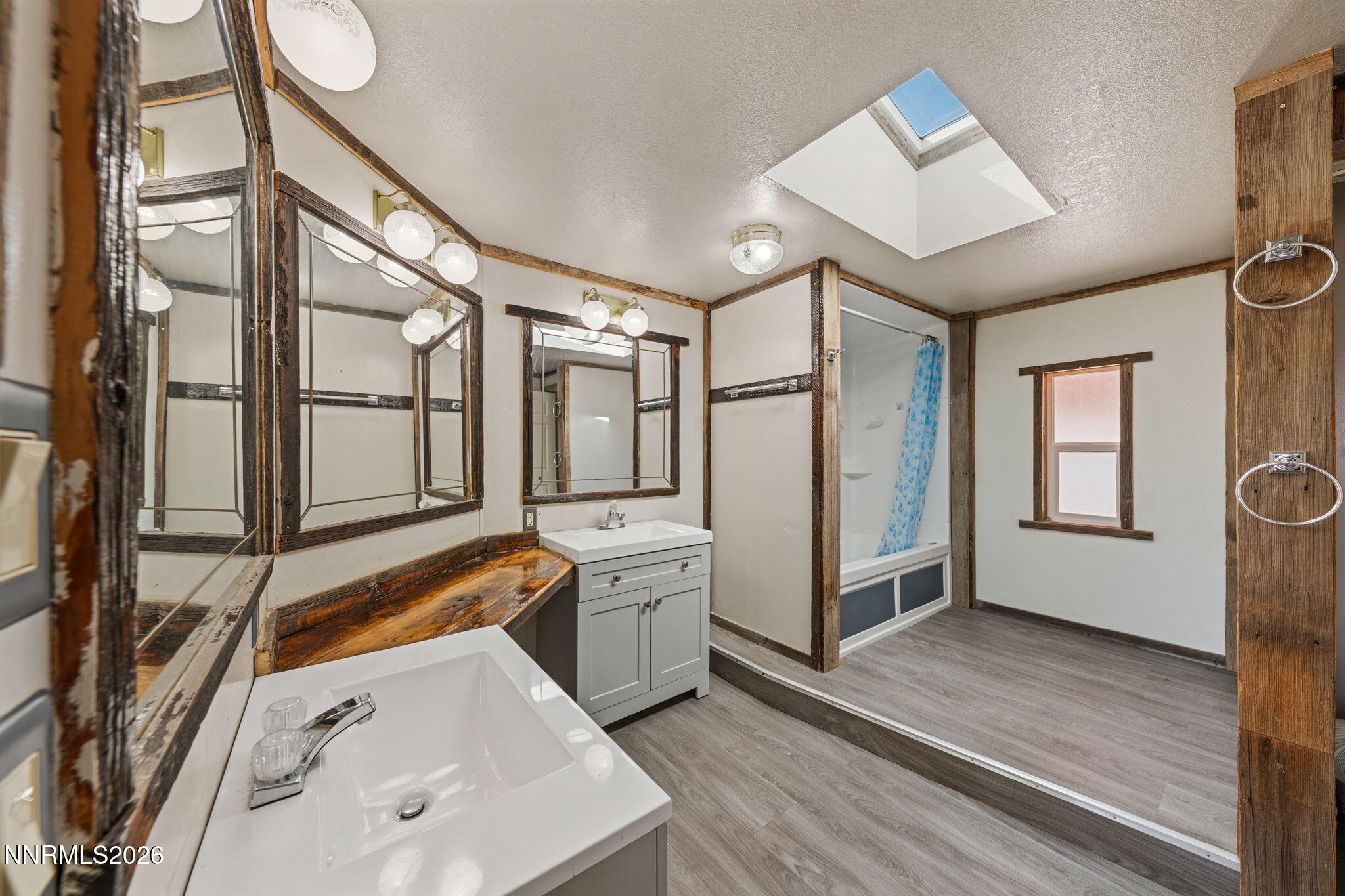 1915 Thomas Jefferson Avenue Property Photo 40