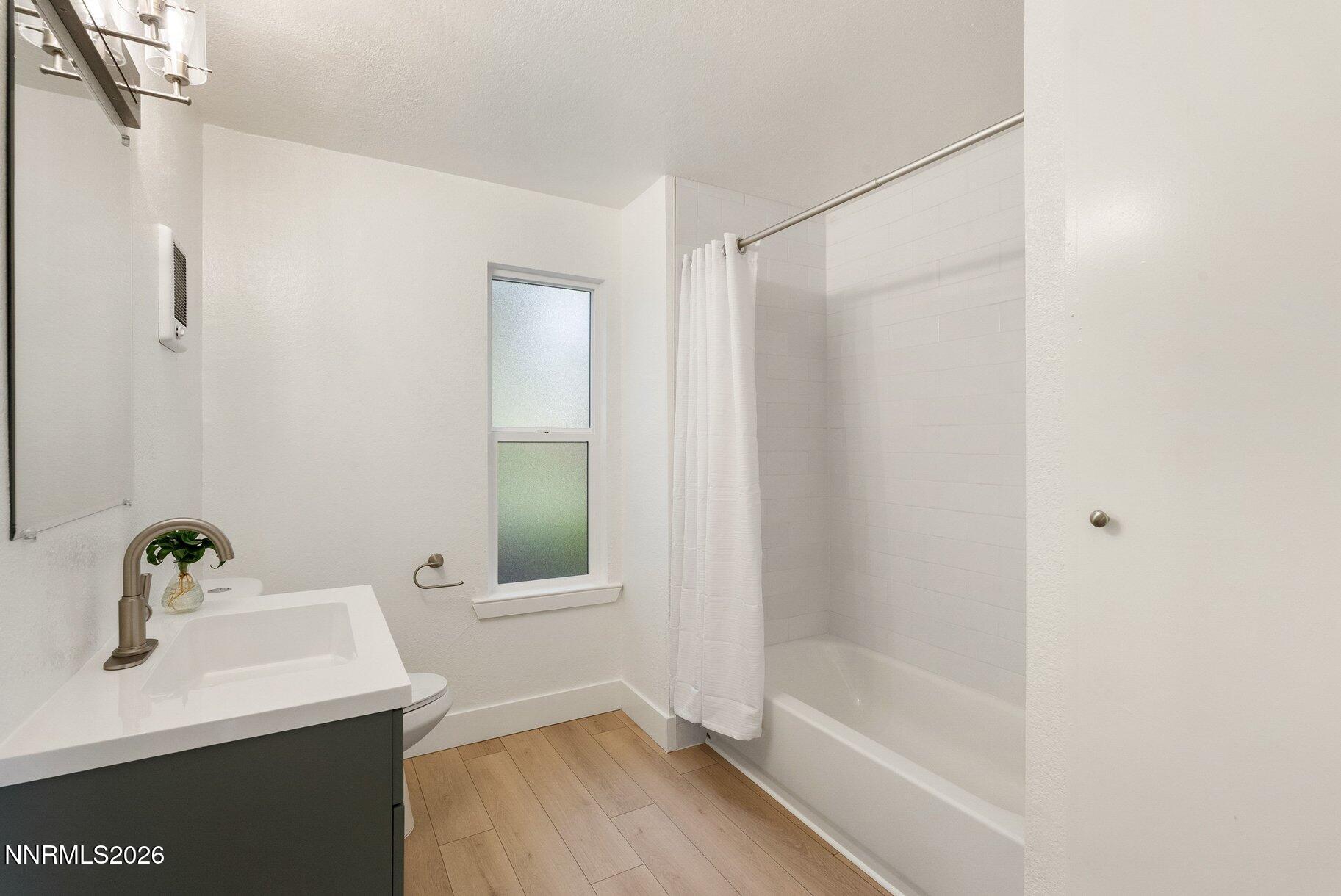 3935 Clear Acre Lane Apt 211 Property Photo 8
