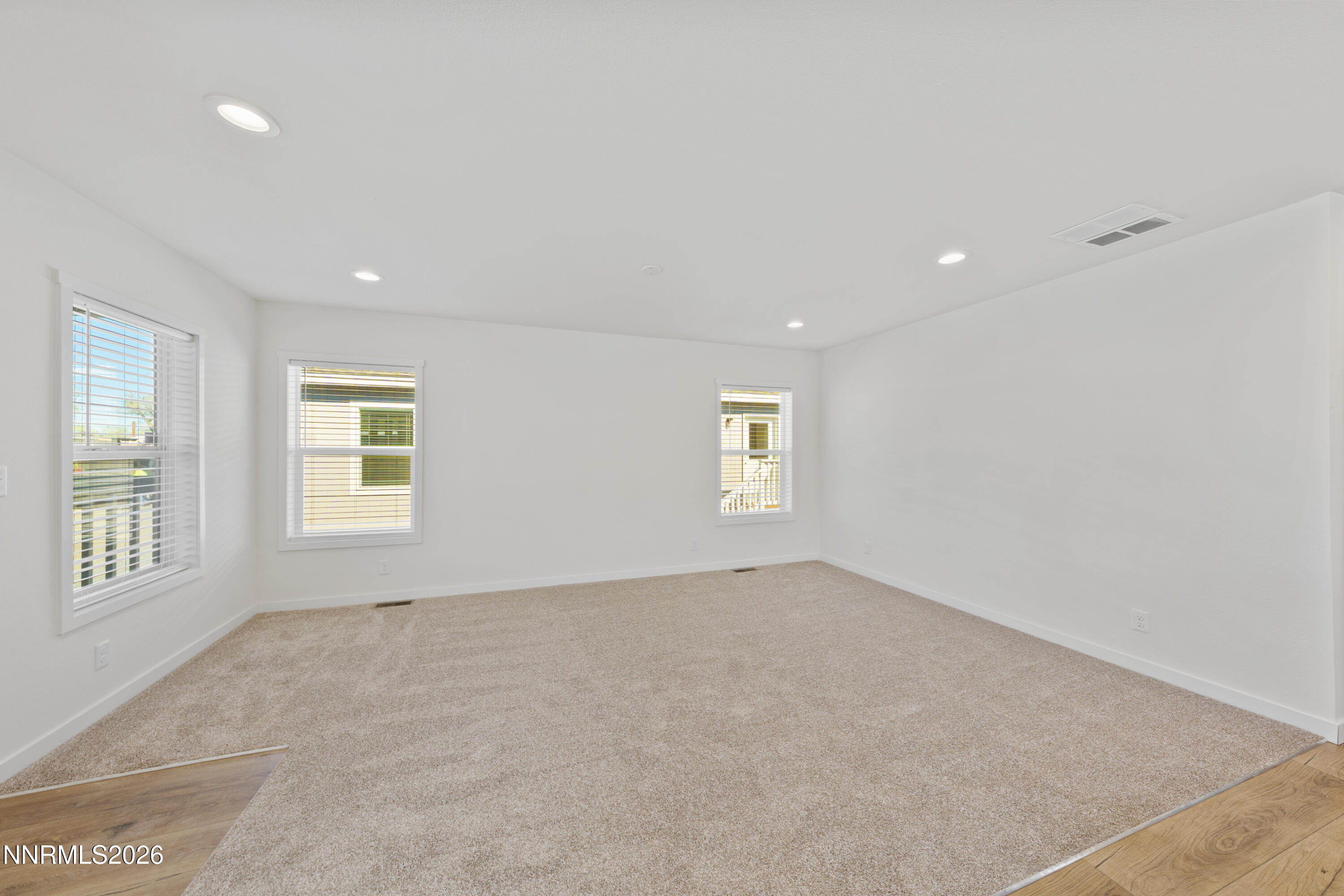 125 Fireman Row Property Photo 10