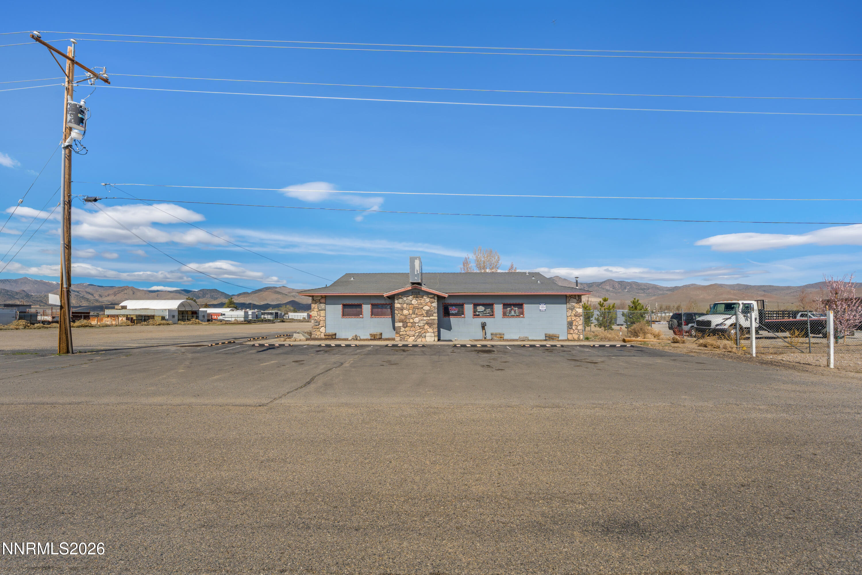 6008 N Frontage Road Property Photo 2