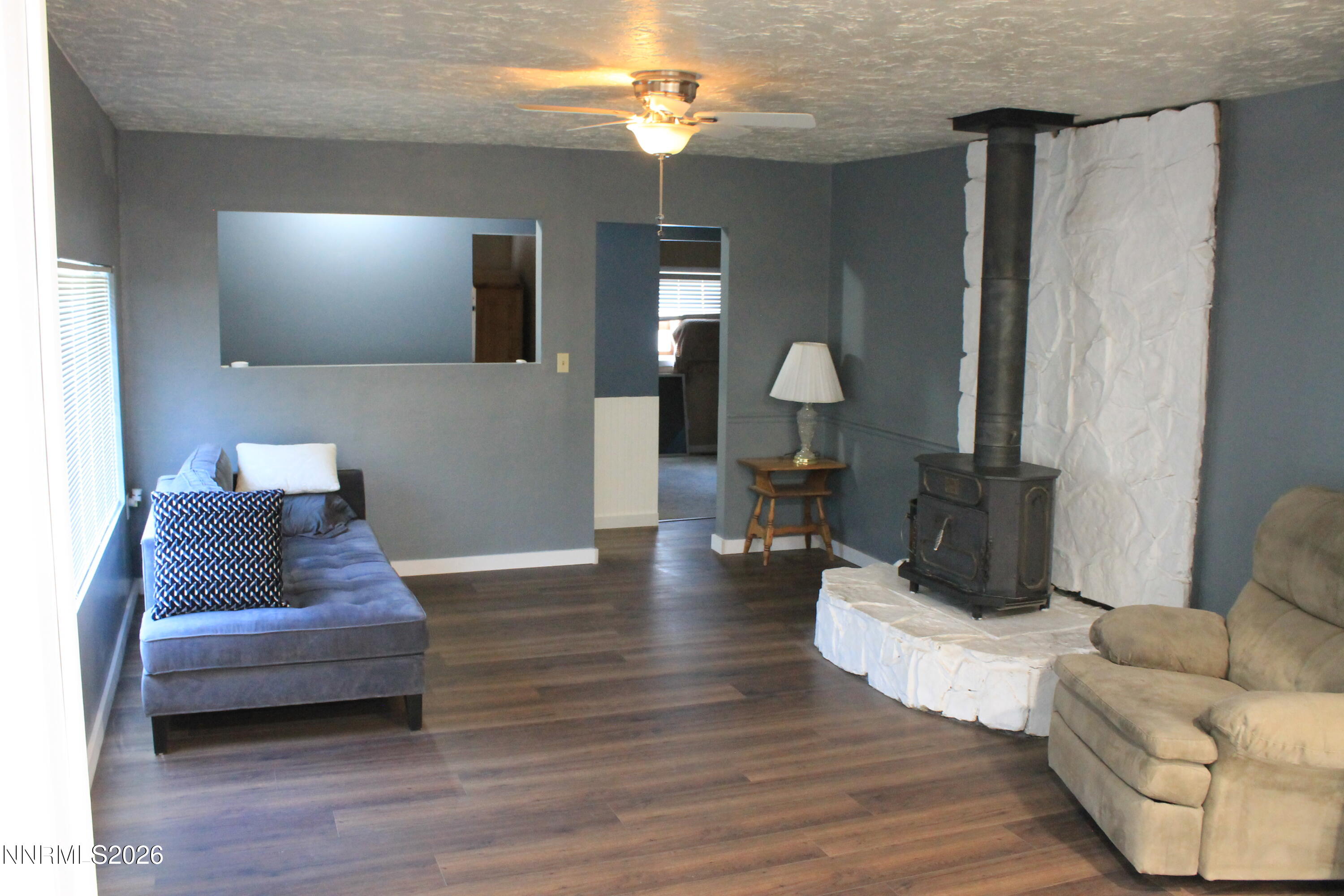 320 Reyes Way Property Photo 12