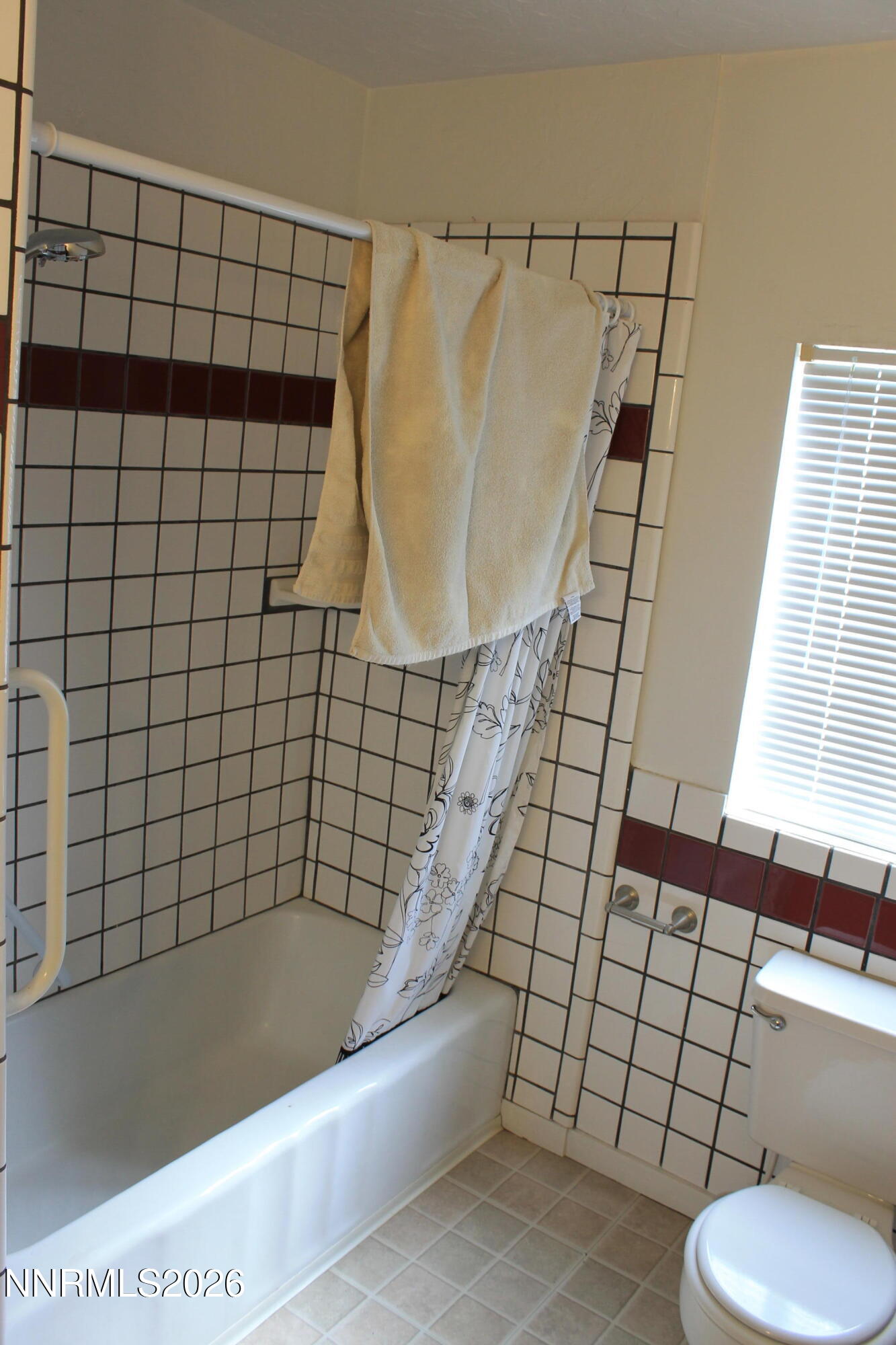 320 Reyes Way Property Photo 23