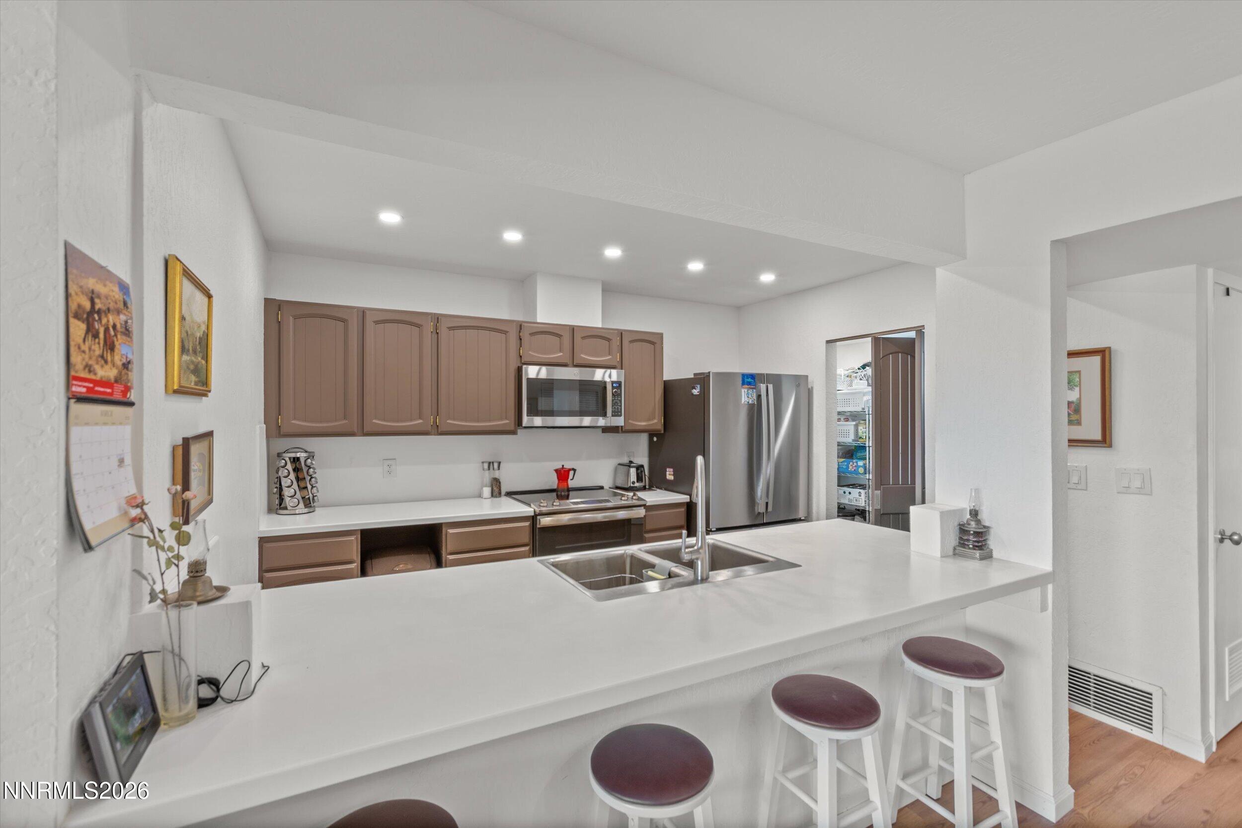 524 Island Avenue Property Photo 15