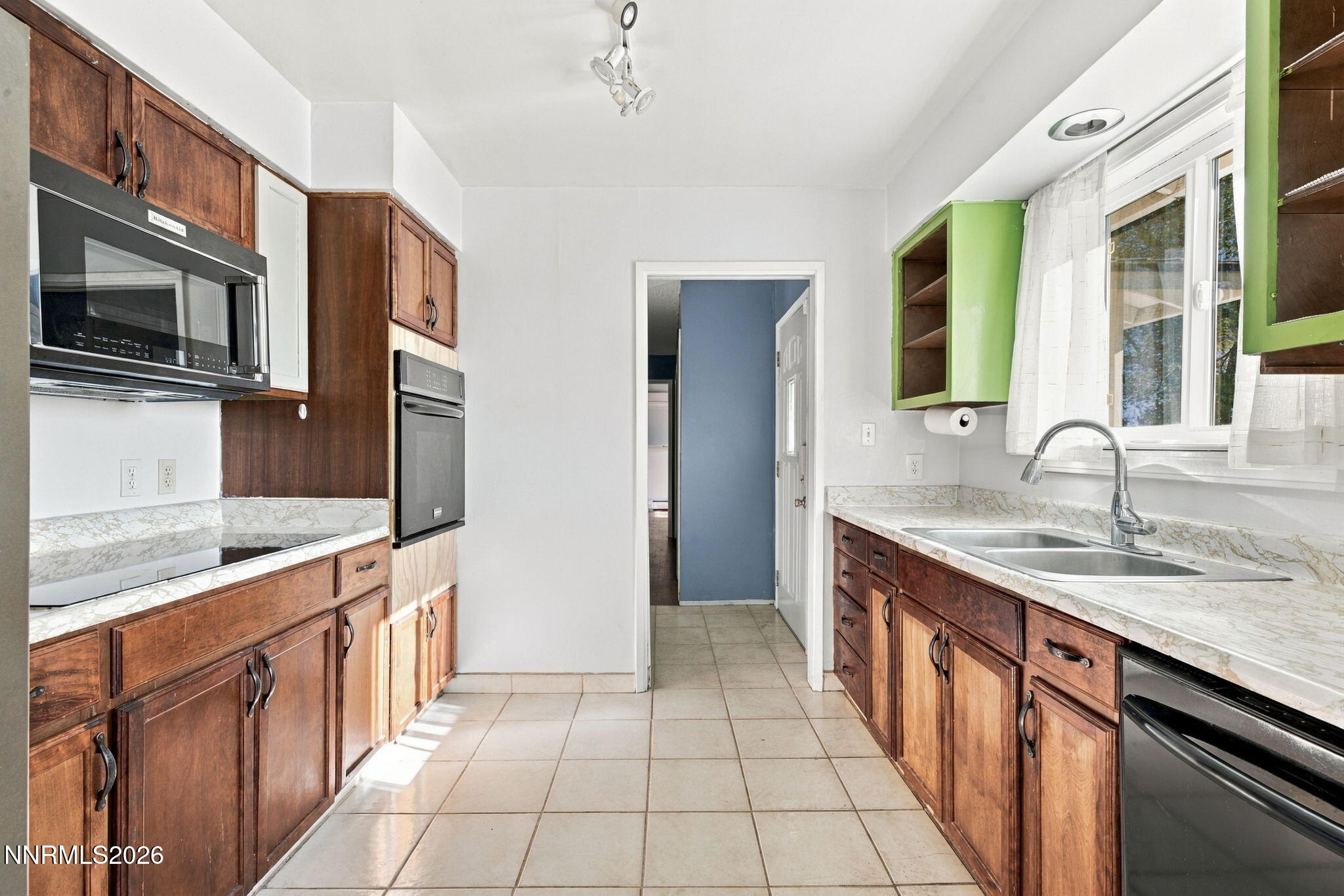 10705 Santa Fe Road Property Photo 8
