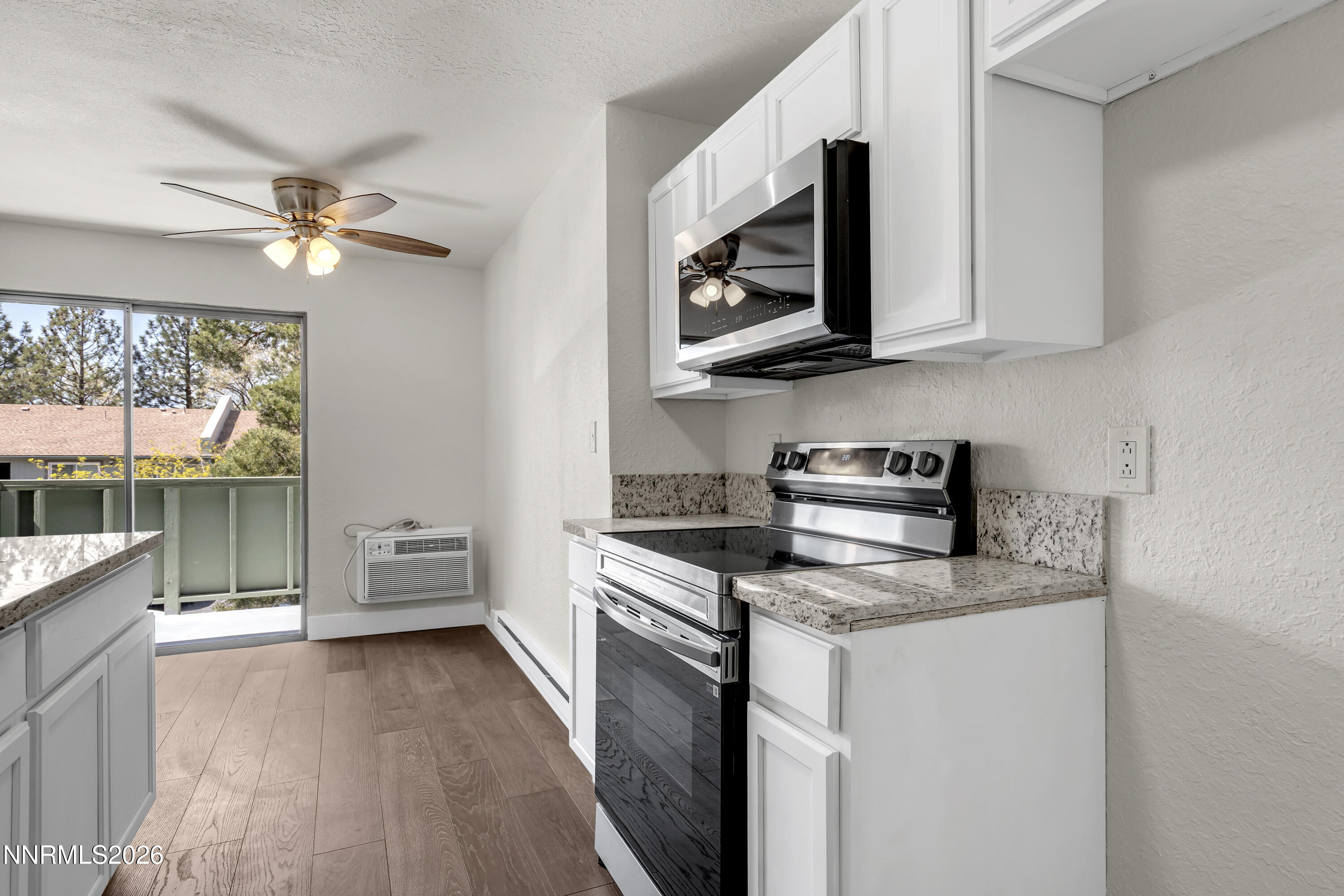 3905 Clear Acre Lane Apt 26 Property Photo 4
