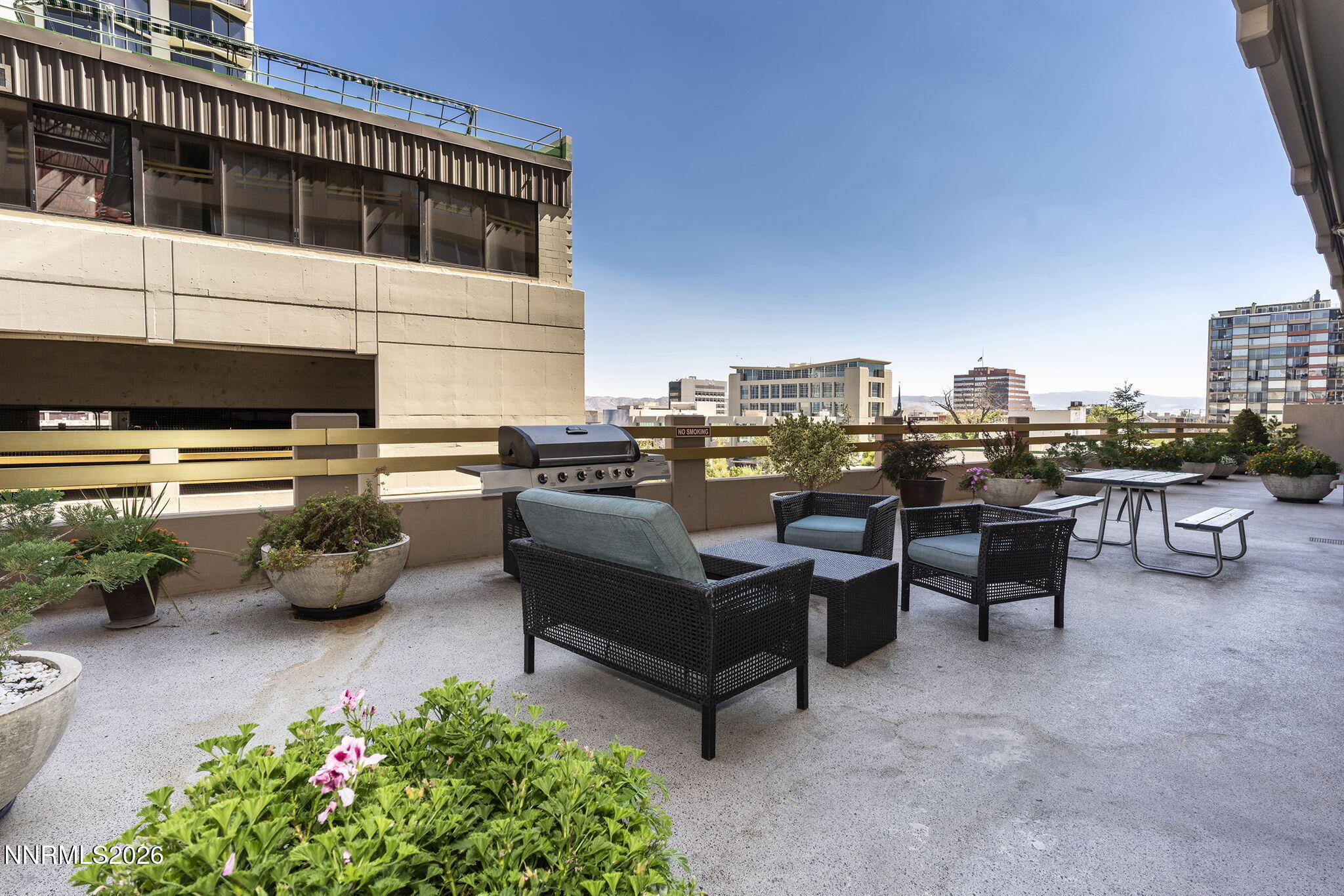 100 N Arlington Avenue 17 E & F Property Photo 43