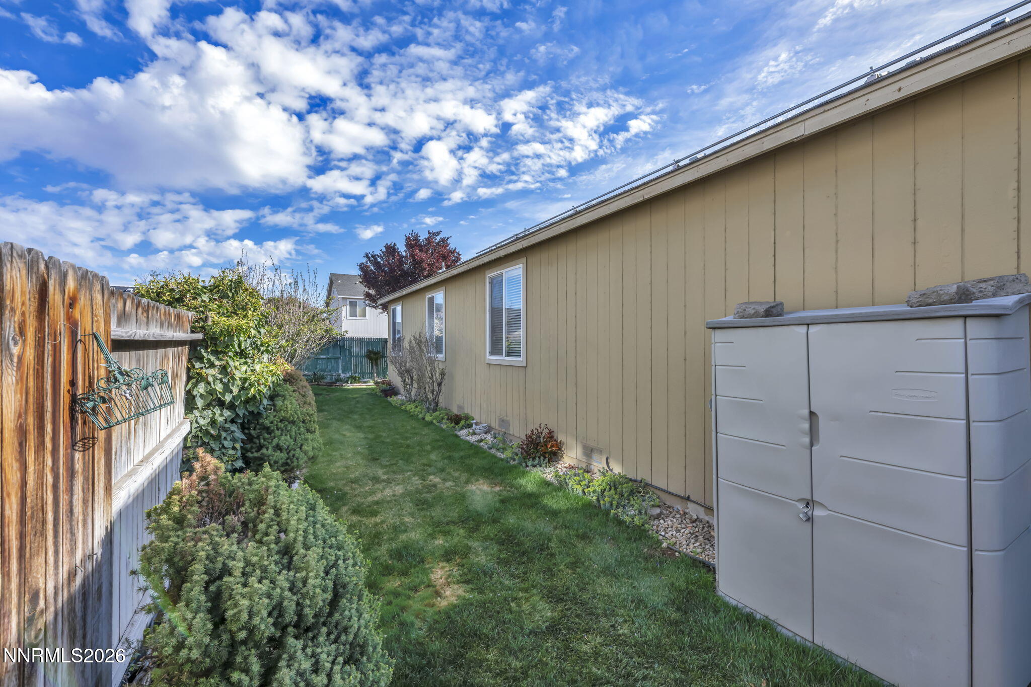 1374 Mountain Rose Drive Property Photo 20