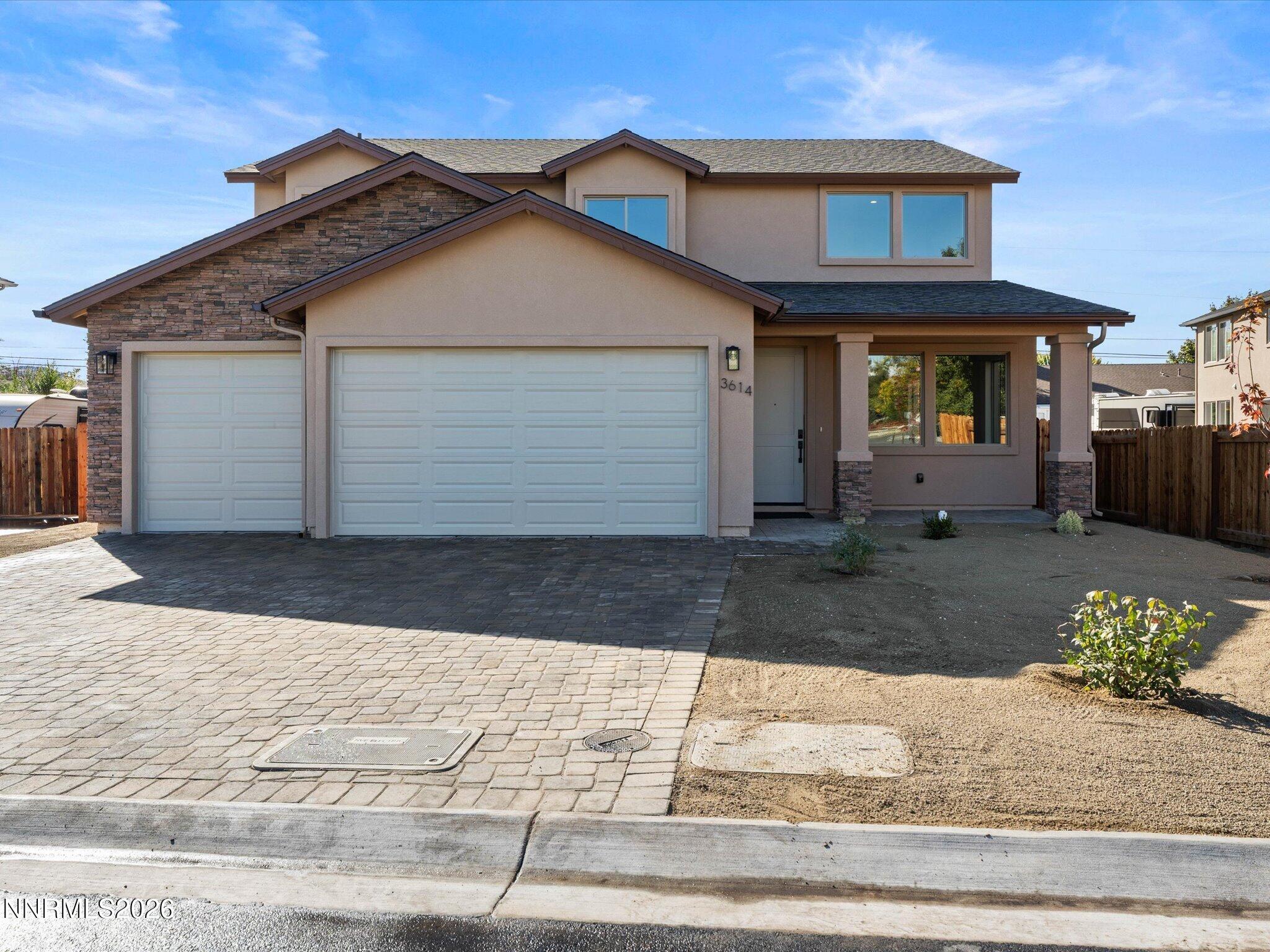 3614 Oakridge Drive Property Photo 1