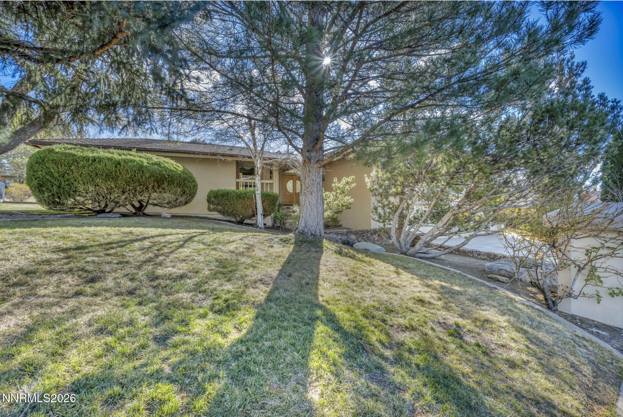 2570 Spinnaker Drive Property Photo 3