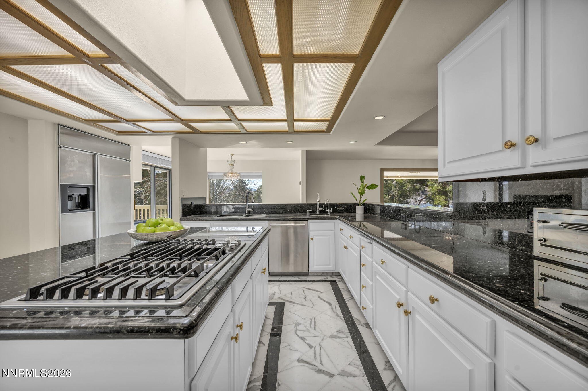 2570 Spinnaker Drive Property Photo 13