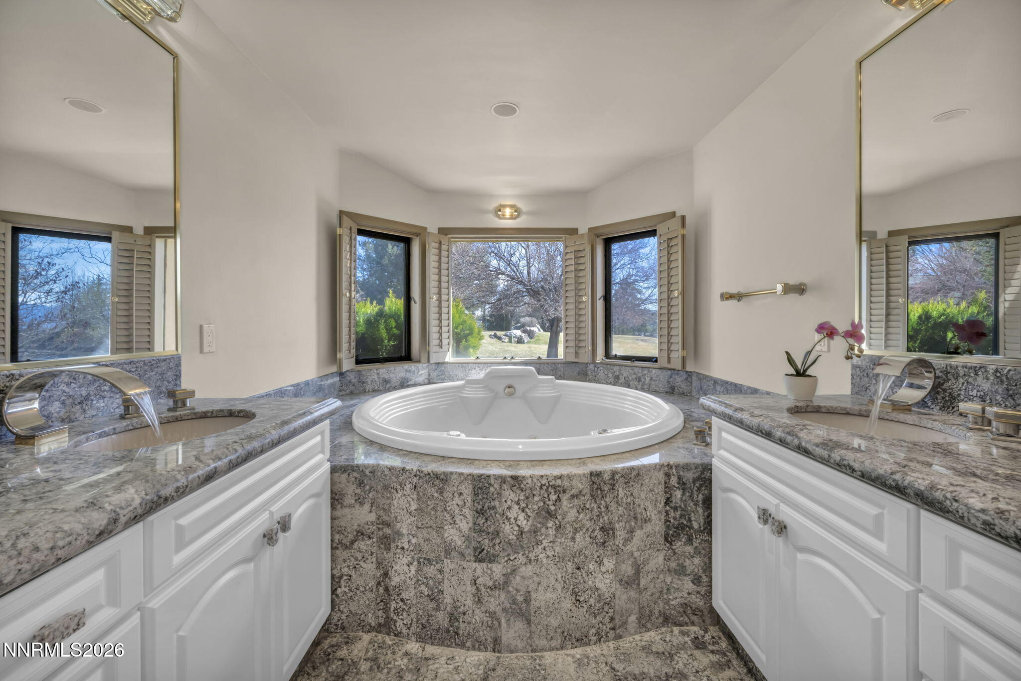 2570 Spinnaker Drive Property Photo 21