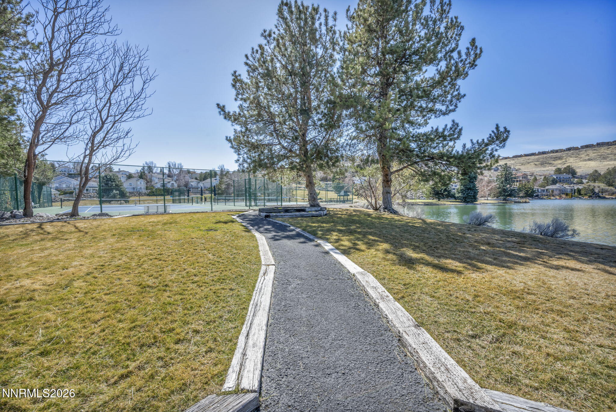 2570 Spinnaker Drive Property Photo 36
