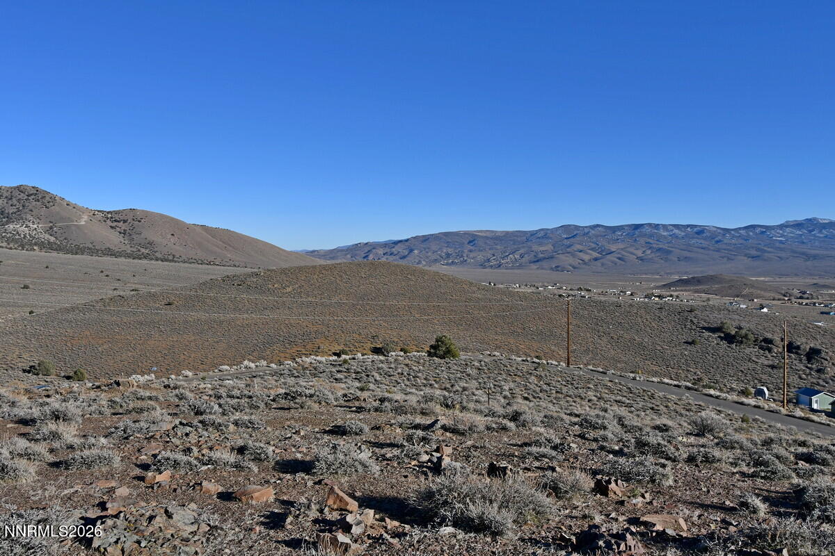 3945 Sandstone Drive Property Photo 3