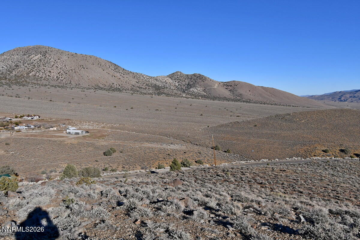 3945 Sandstone Drive Property Photo 6