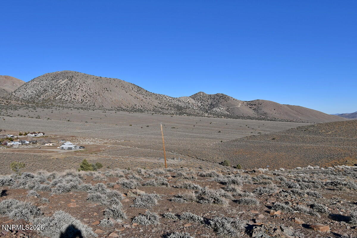 3945 Sandstone Drive Property Photo 8
