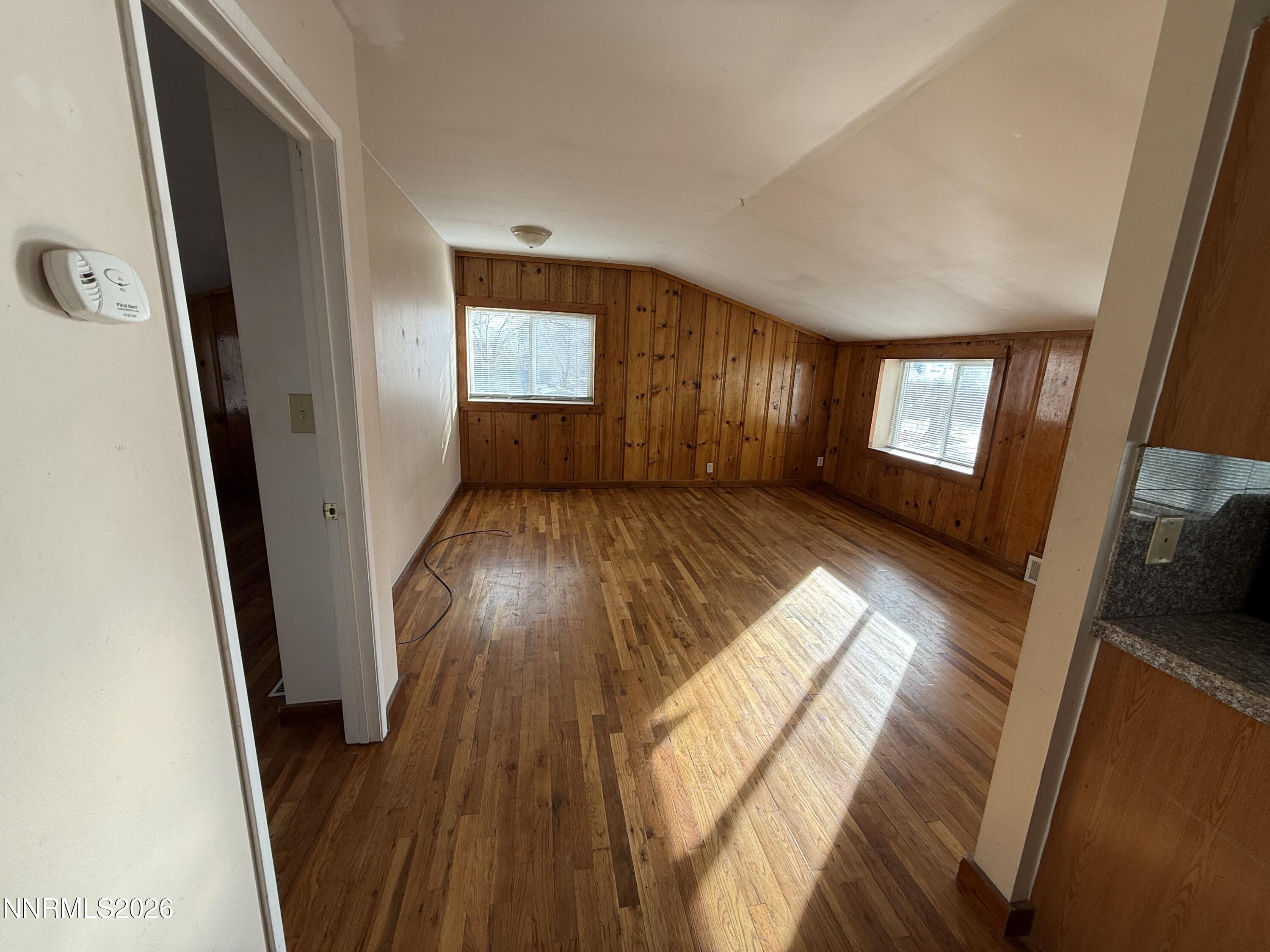 1610 N Stewart Street Property Photo 5