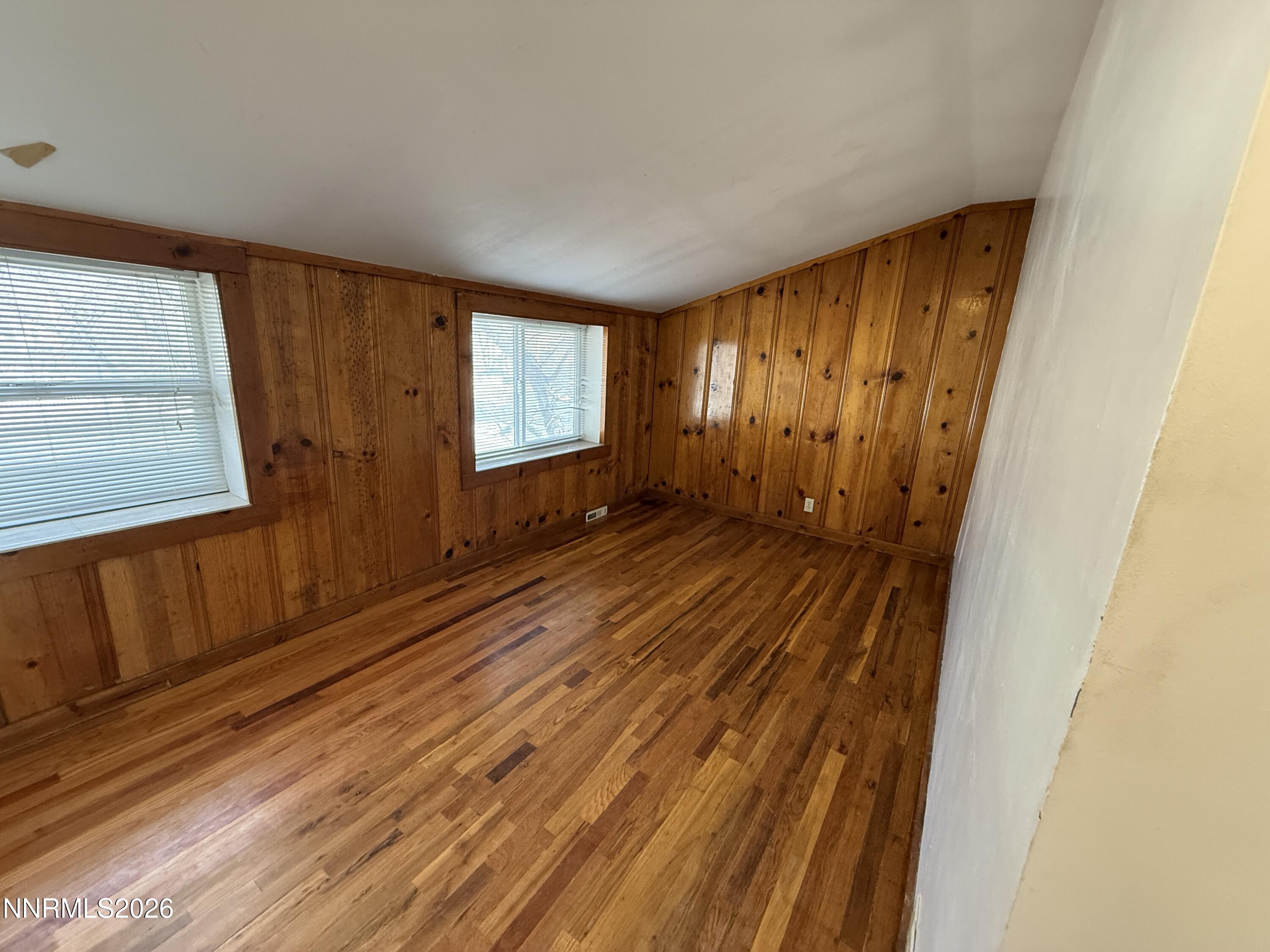 1610 N Stewart Street Property Photo 7