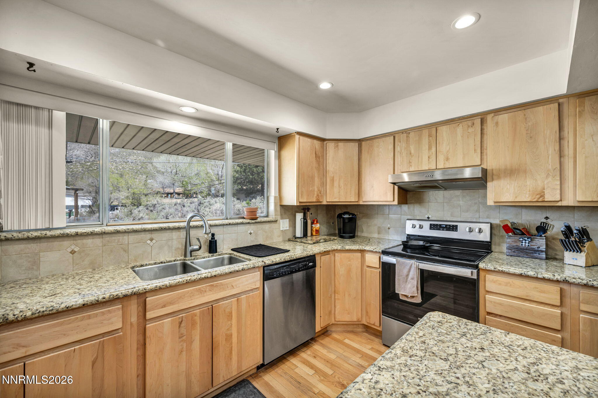 290 S Sutro Terrace Property Photo 31