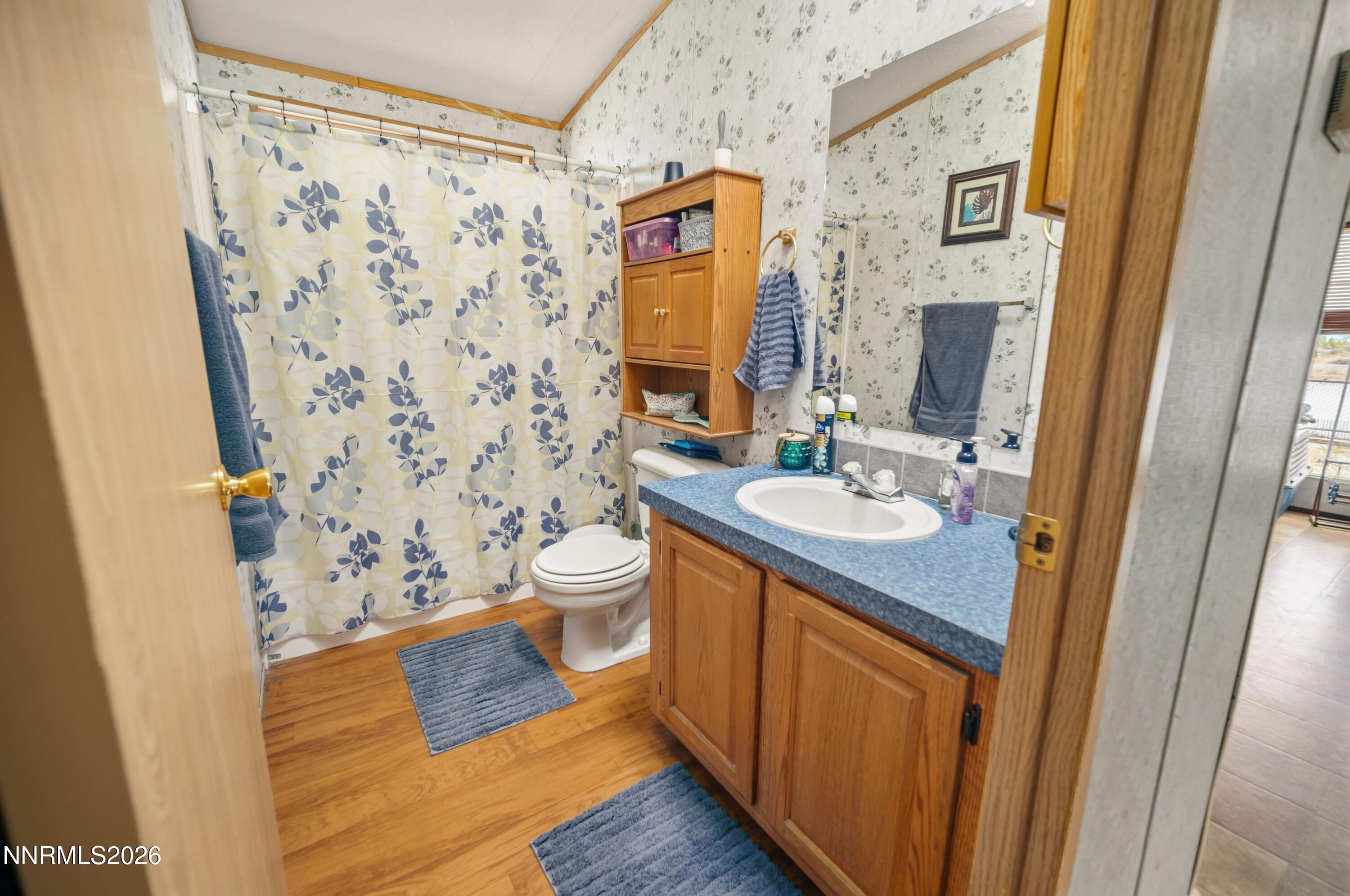 3717 Hillsboro Boulevard Property Photo 18