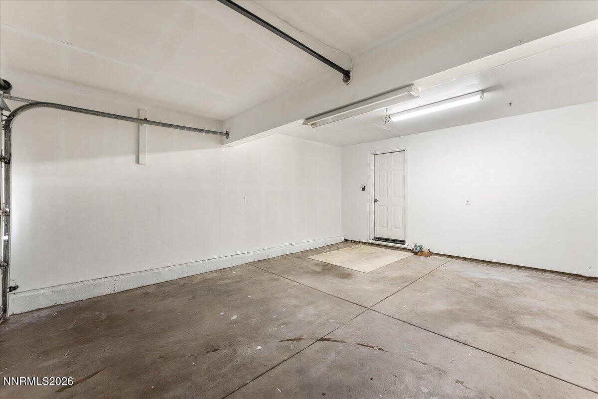 3903-3907 Village Drive Property Photo 23