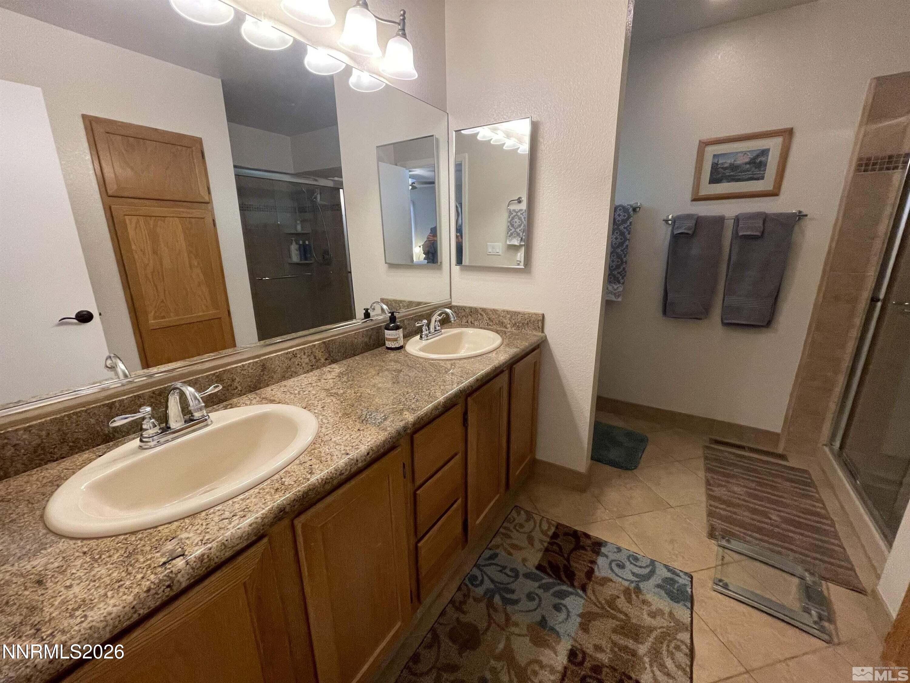 220 Lemming Drive Property Photo 10