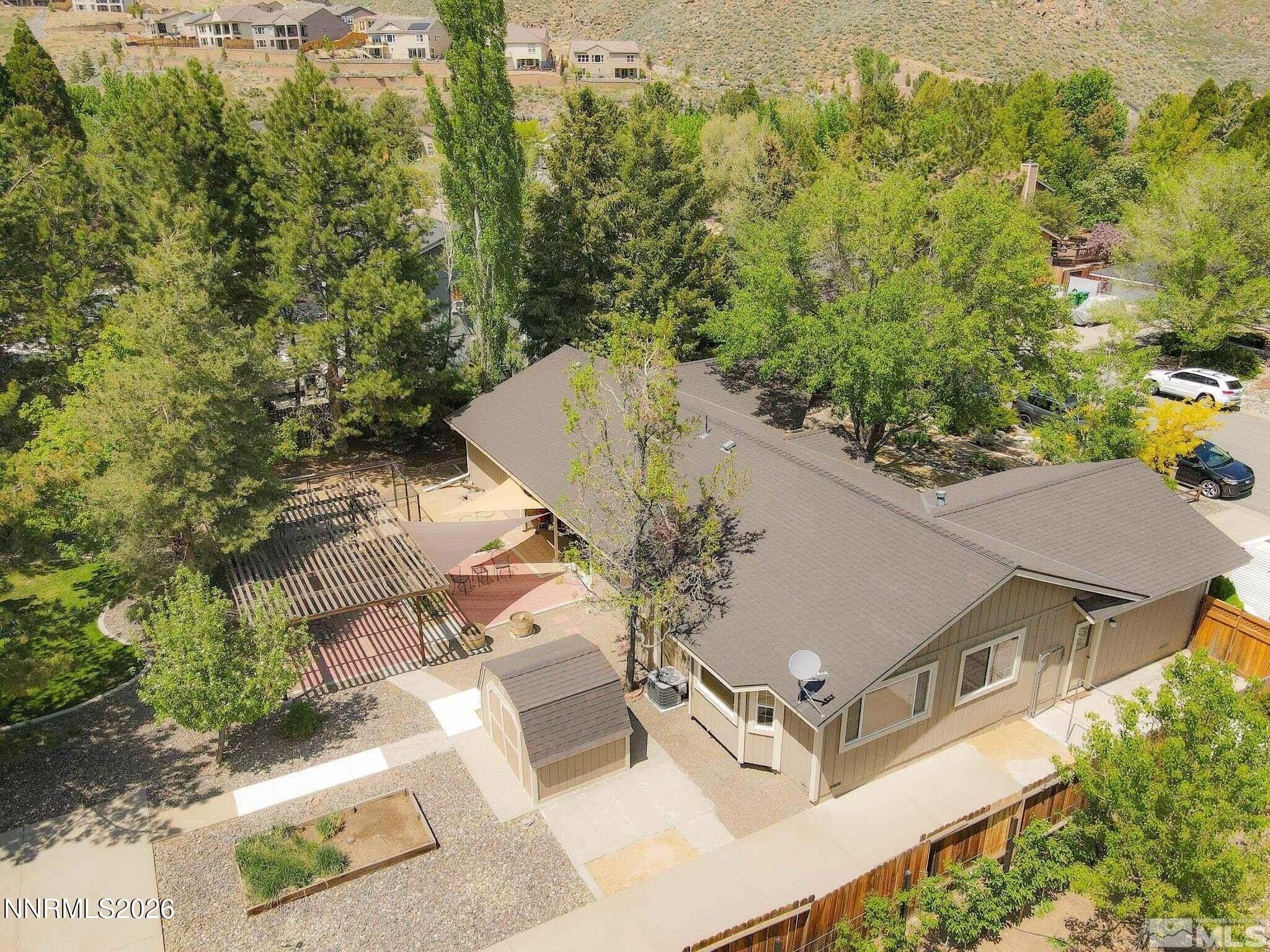 220 Lemming Drive Property Photo 15