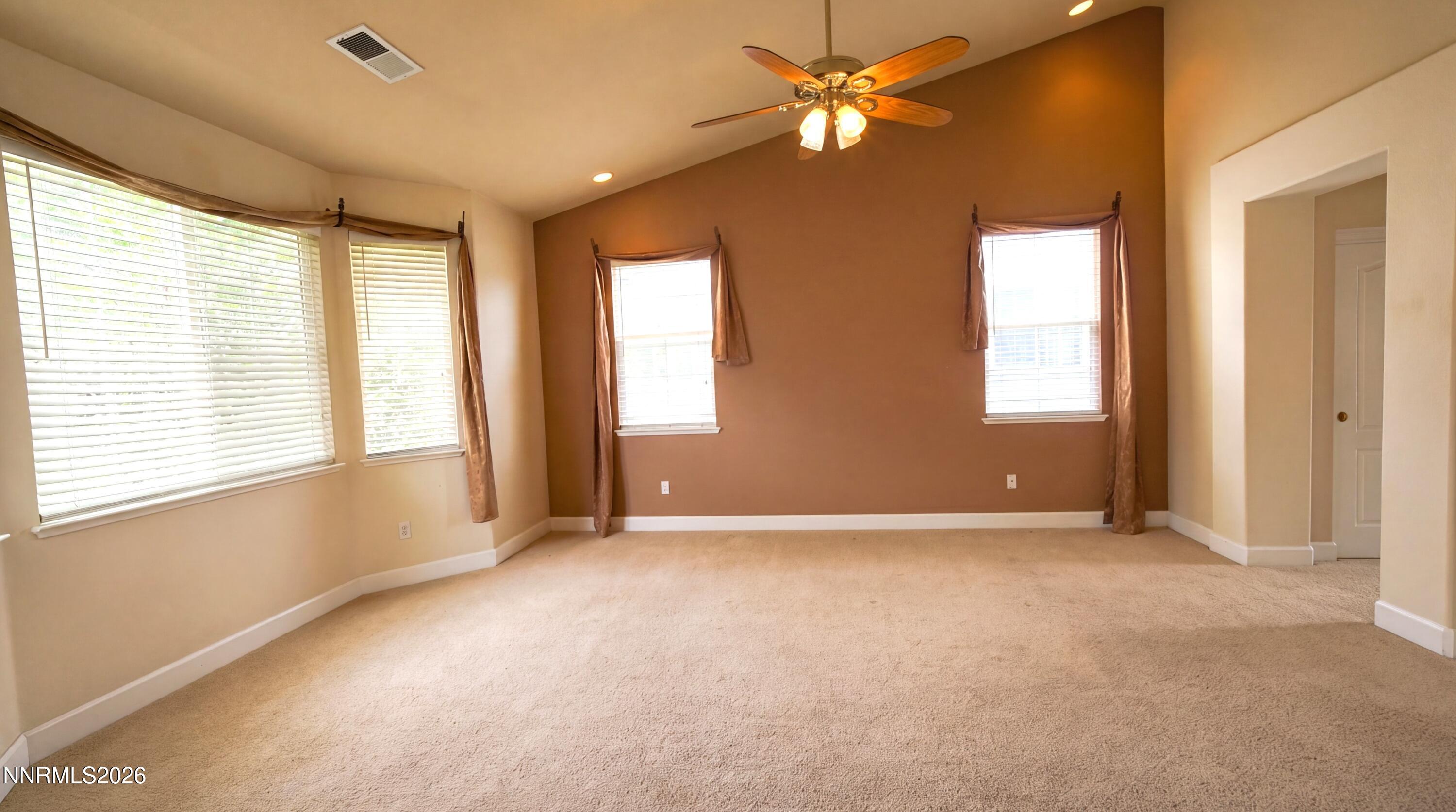 2740 E D'arcy Court Property Photo 7
