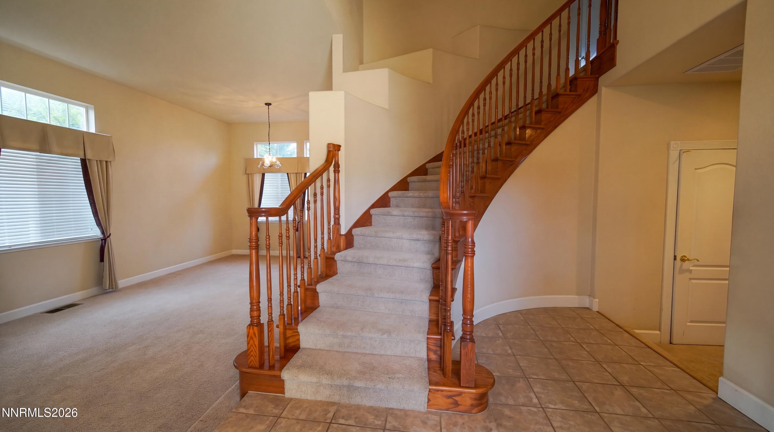 2740 E D'arcy Court Property Photo 16