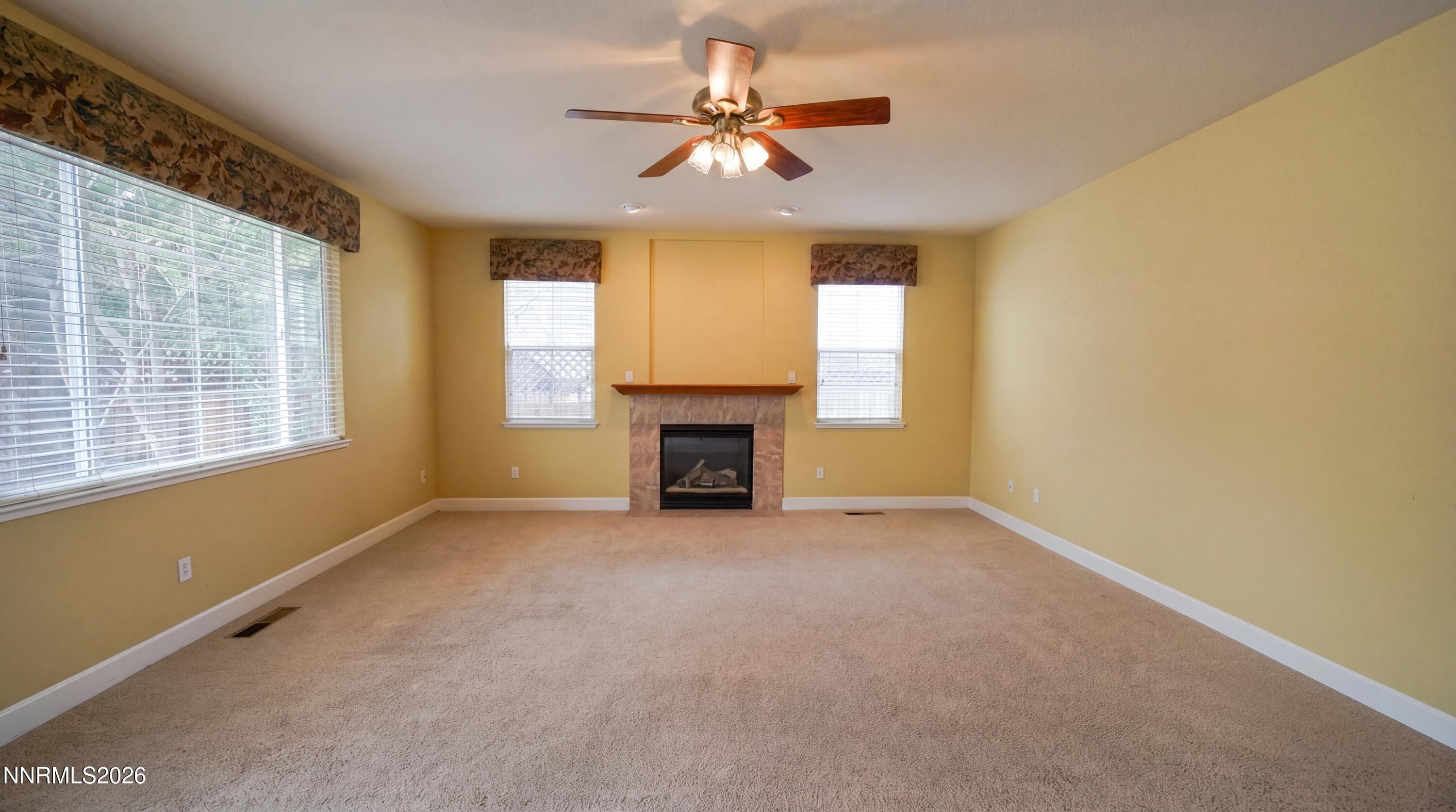 2740 E D'arcy Court Property Photo 17