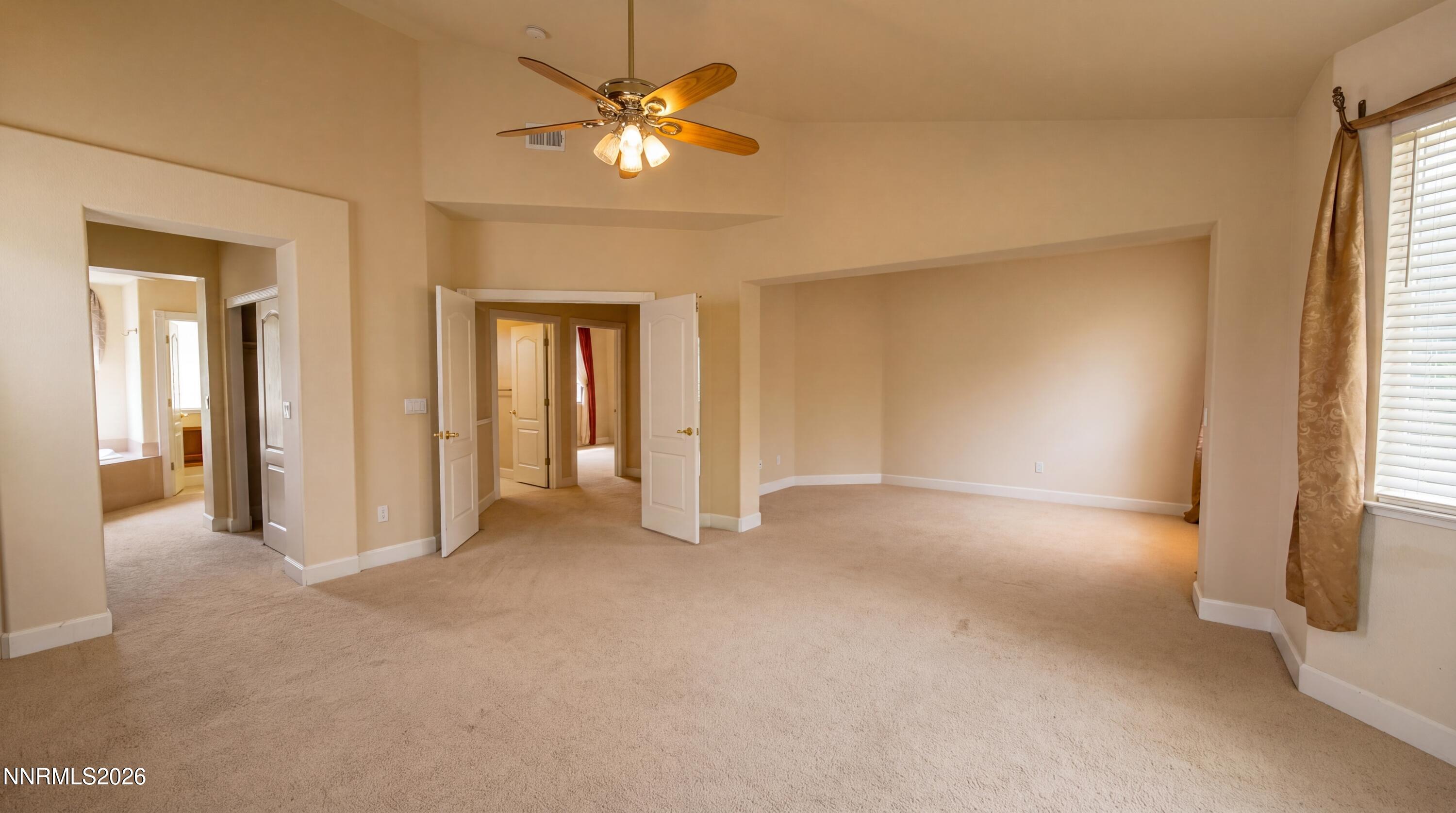 2740 E D'arcy Court Property Photo 23