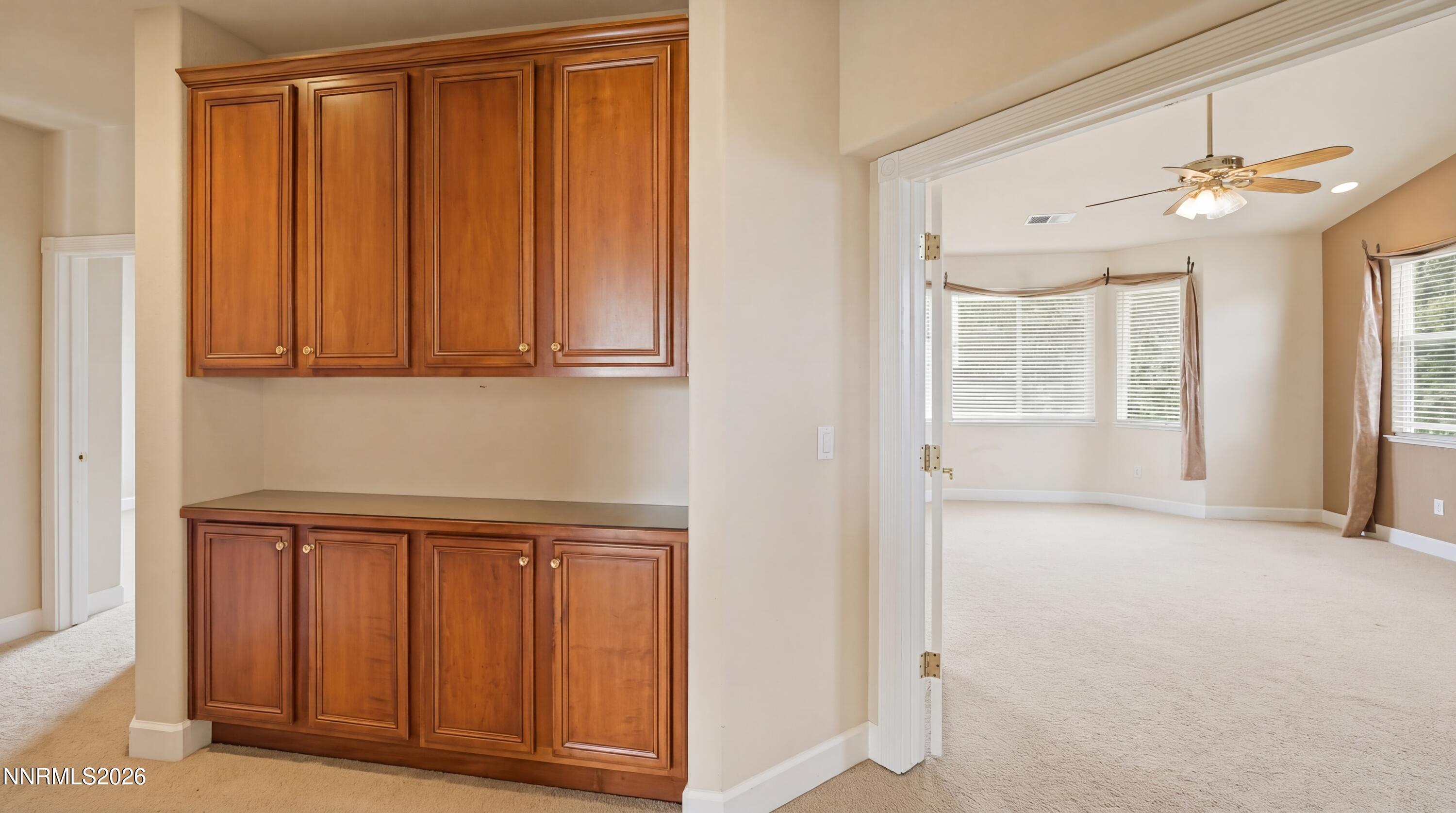 2740 E D'arcy Court Property Photo 23