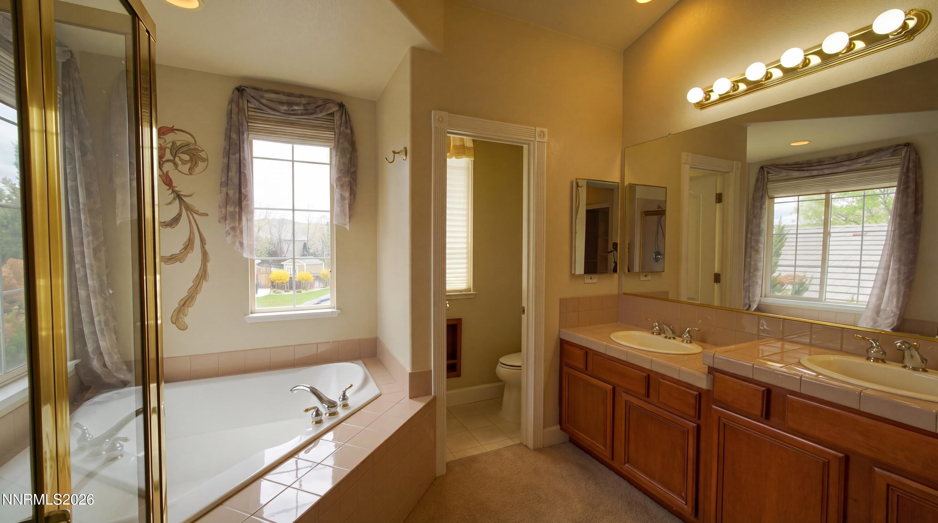 2740 E D'arcy Court Property Photo 25