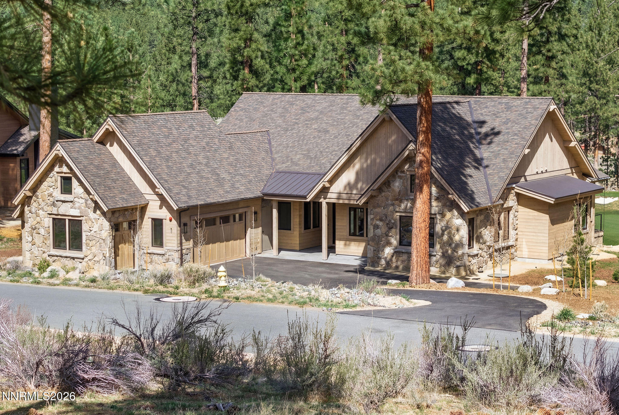 456 Headwaters Way Property Photo 1