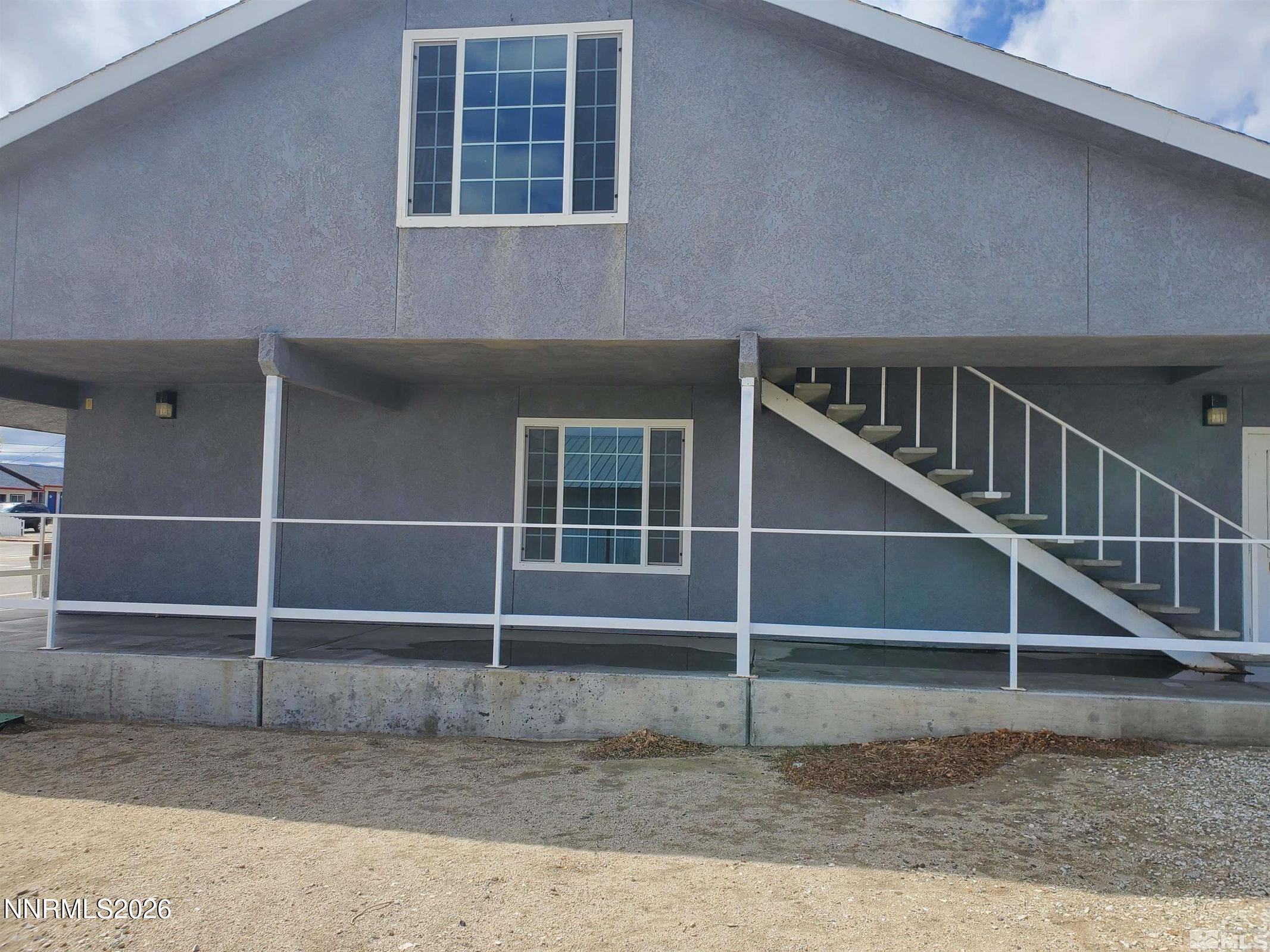 701 E Street Property Photo 5