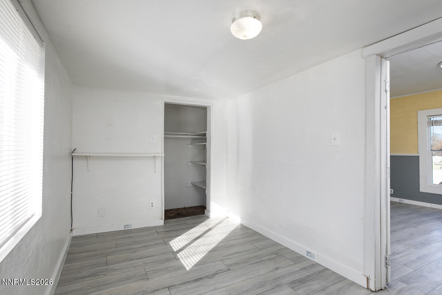 697 S Mc Lean Street Property Photo 8