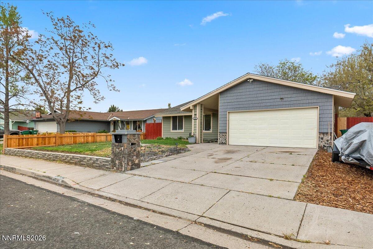 4730 Spring Drive Property Photo 3